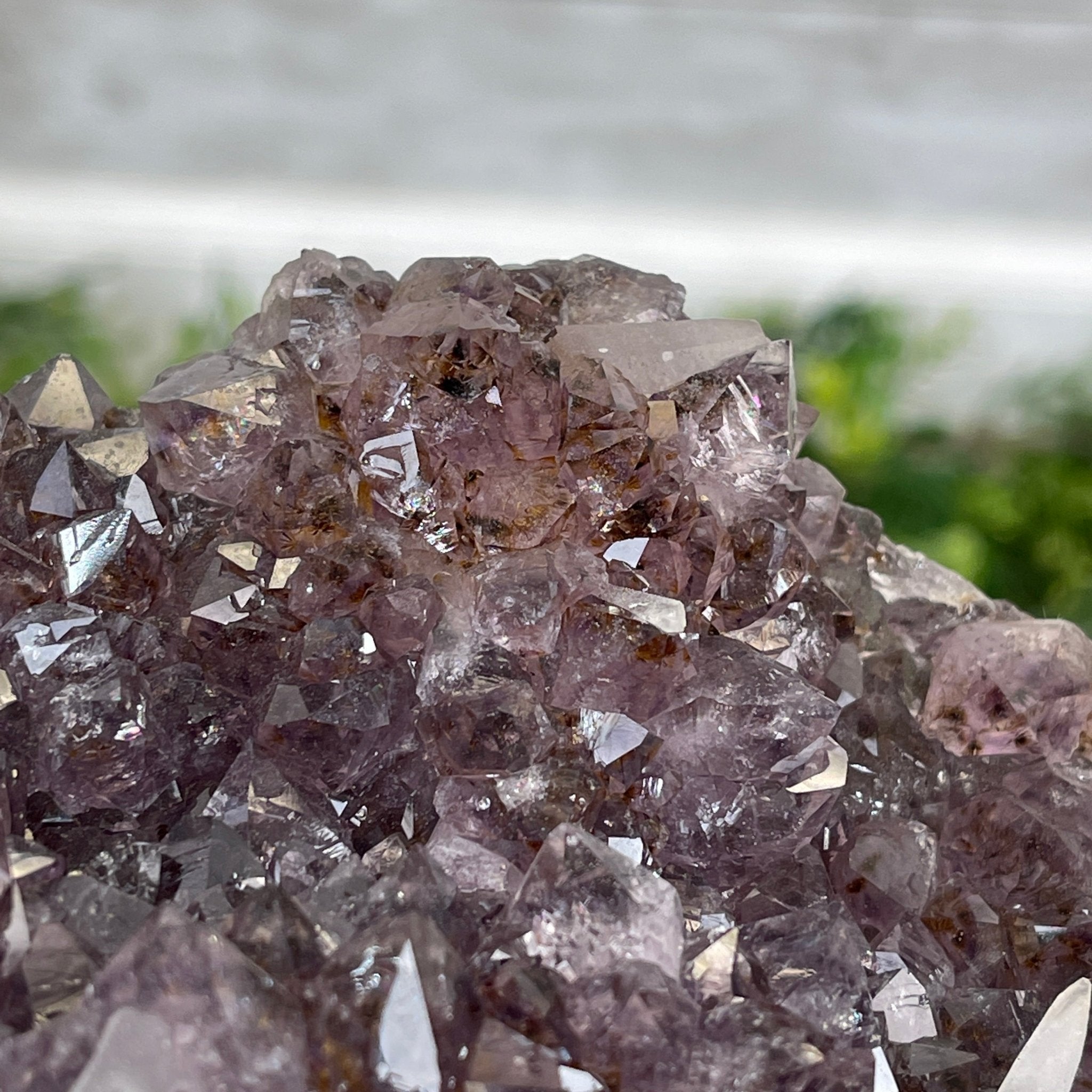 Extra Quality Brazilian Amethyst Geode Coffee Table, 84.1 lbs & 15.5" tall #1385-0079 by Brazil Gems - Brazil GemsBrazil GemsExtra Quality Brazilian Amethyst Geode Coffee Table, 84.1 lbs & 15.5" tall #1385-0079 by Brazil GemsTables: Coffee1385-0079