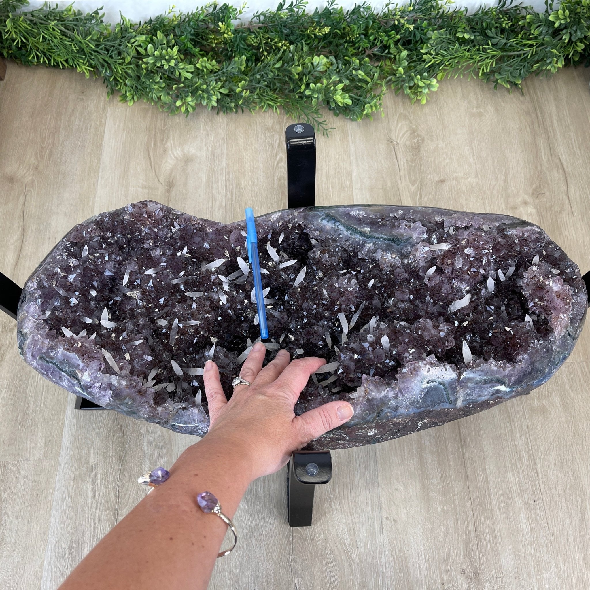 Extra Quality Brazilian Amethyst Geode Coffee Table, 84.1 lbs & 15.5" tall #1385-0079 by Brazil Gems - Brazil GemsBrazil GemsExtra Quality Brazilian Amethyst Geode Coffee Table, 84.1 lbs & 15.5" tall #1385-0079 by Brazil GemsTables: Coffee1385-0079