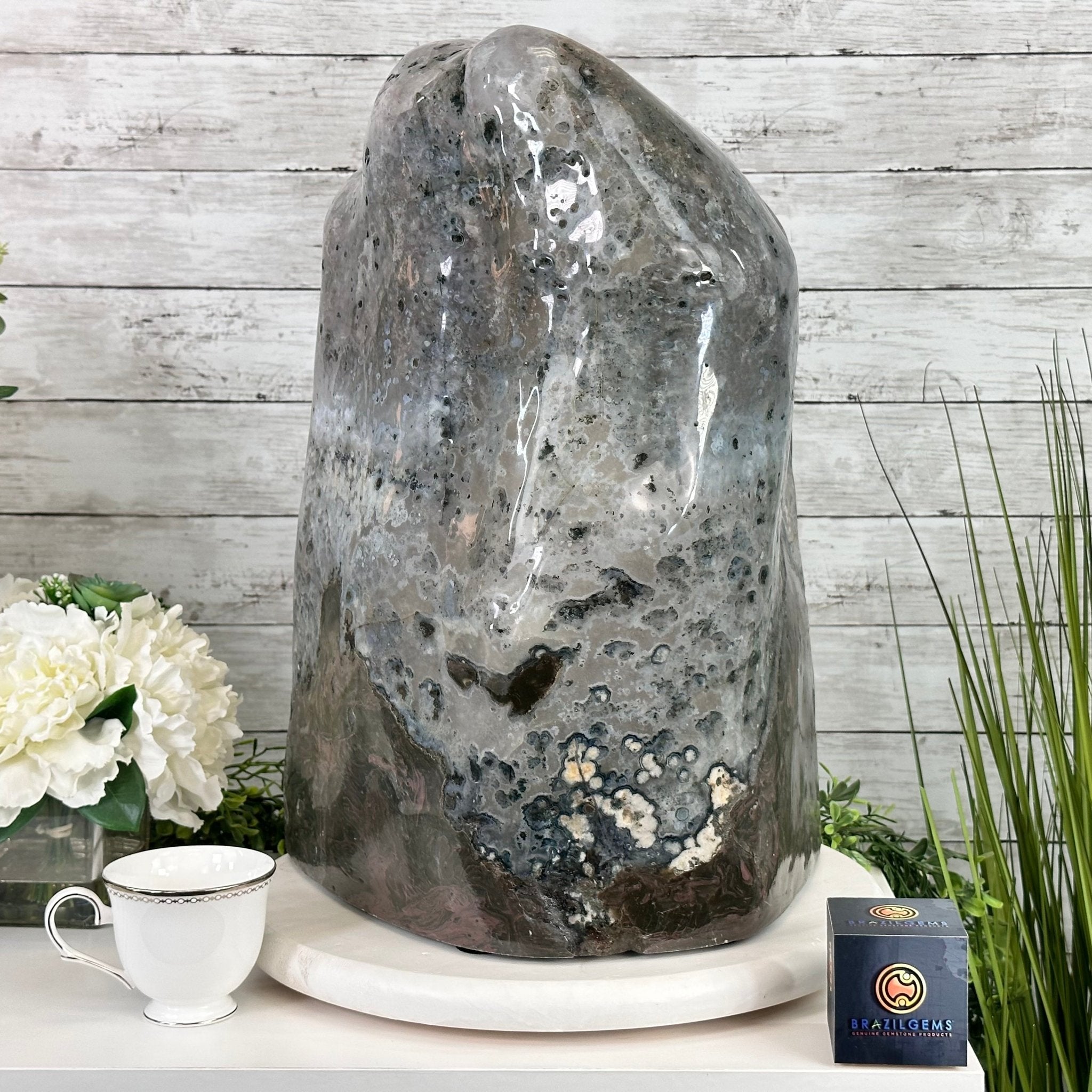 Extra Quality Polished Brazilian Amethyst Cathedral, 103.3 lbs & 18.9" tall Model #5602-0199 by Brazil Gems - Brazil GemsBrazil GemsExtra Quality Polished Brazilian Amethyst Cathedral, 103.3 lbs & 18.9" tall Model #5602-0199 by Brazil GemsPolished Cathedrals5602-0199