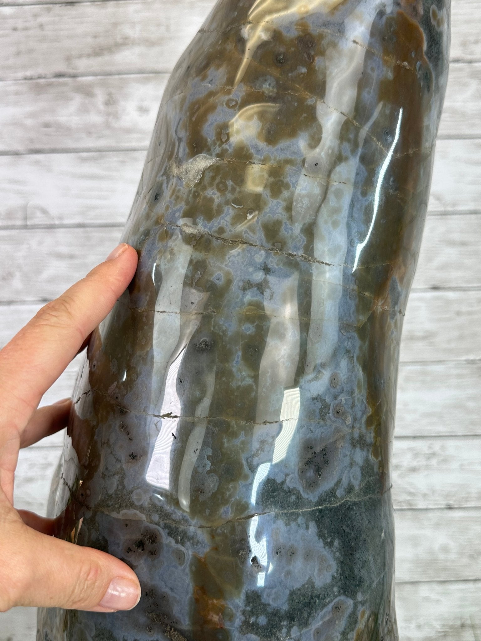 Extra Quality Polished Brazilian Amethyst Cathedral, 70.9 lbs & 28.7" tall Model #5602-0177 by Brazil Gems - Brazil GemsBrazil GemsExtra Quality Polished Brazilian Amethyst Cathedral, 70.9 lbs & 28.7" tall Model #5602-0177 by Brazil GemsPolished Cathedrals5602-0177