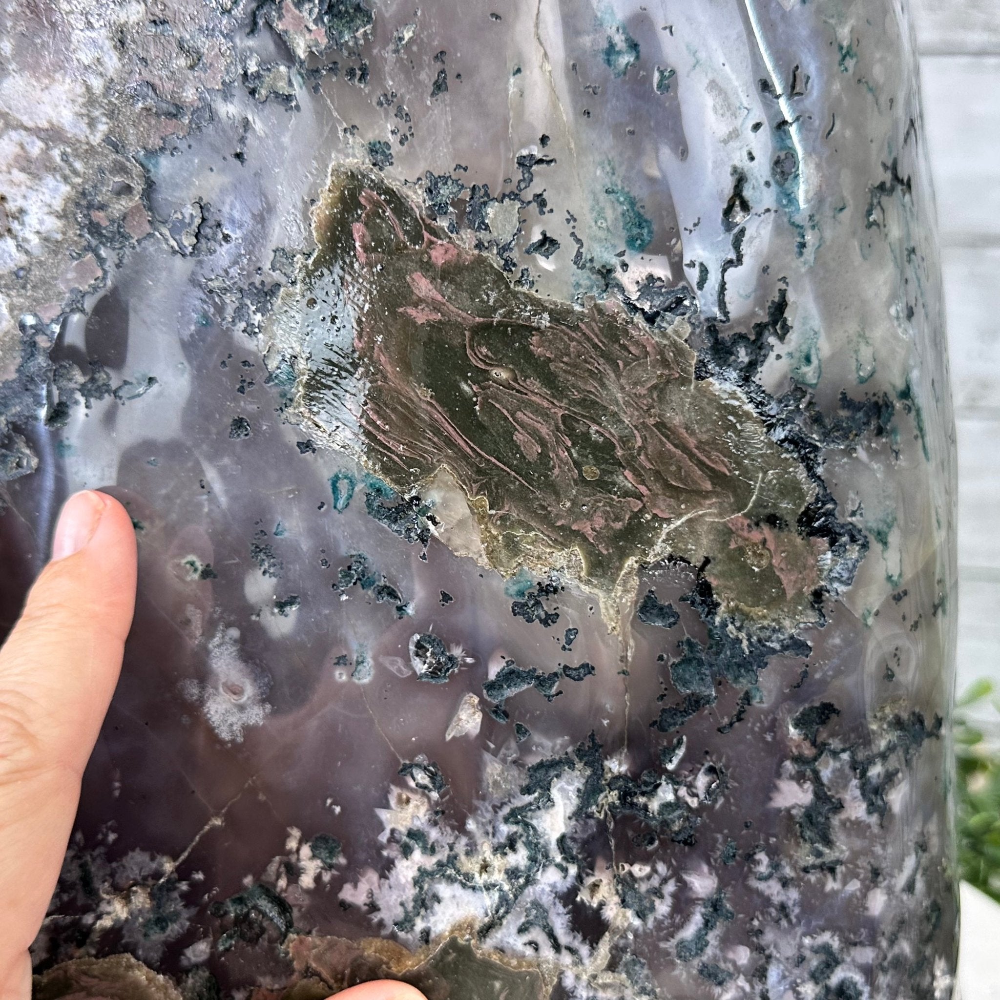 Extra Quality Polished Brazilian Amethyst Cathedral, 78.6 lbs & 24.5" tall Model #5602-0178 by Brazil Gems - Brazil GemsBrazil GemsExtra Quality Polished Brazilian Amethyst Cathedral, 78.6 lbs & 24.5" tall Model #5602-0178 by Brazil GemsPolished Cathedrals5602-0178