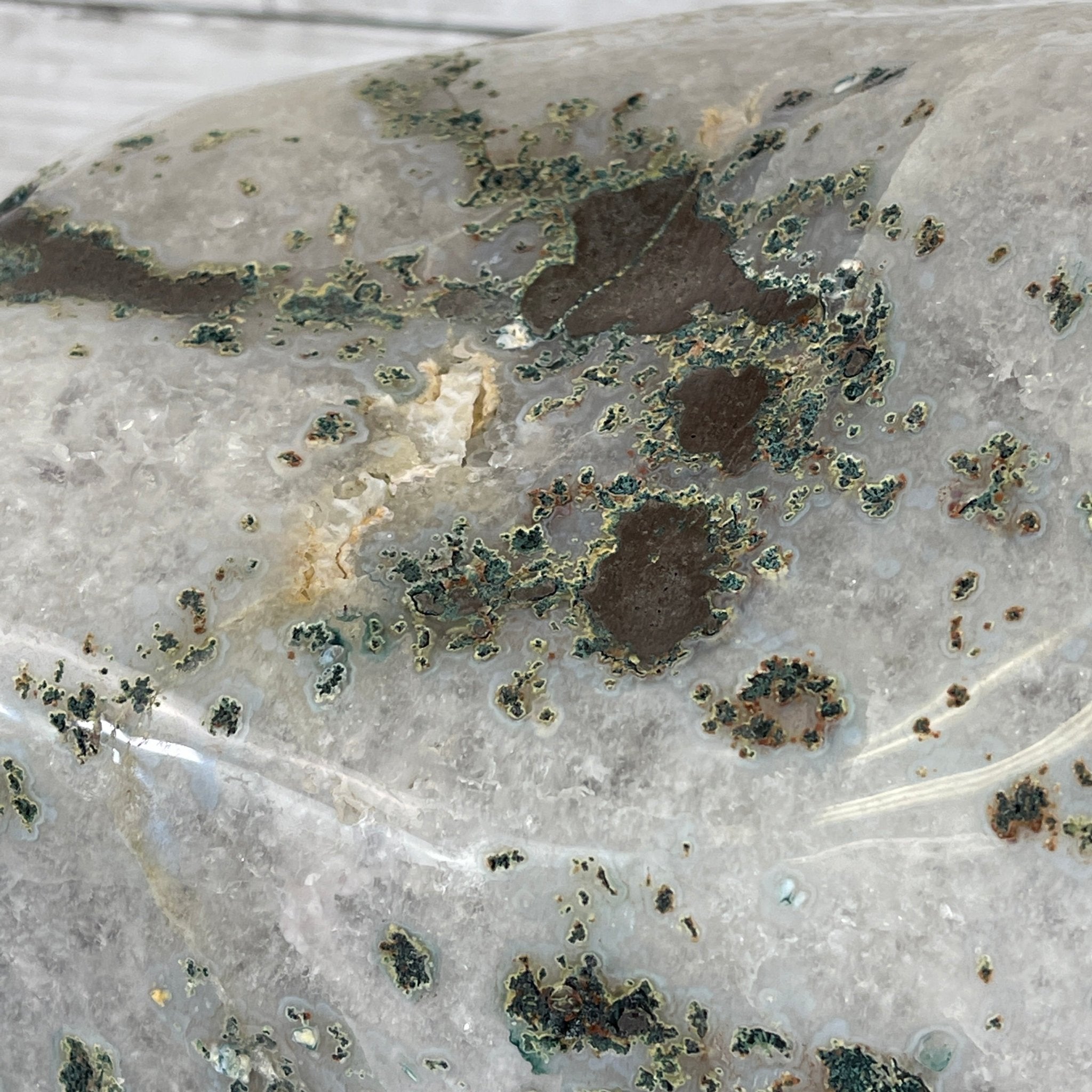 Extra Quality Polished Brazilian Amethyst Cathedral, 80.9 lbs & 15.5" tall Model #5602-0105 by Brazil Gems - Brazil GemsBrazil GemsExtra Quality Polished Brazilian Amethyst Cathedral, 80.9 lbs & 15.5" tall Model #5602-0105 by Brazil GemsPolished Cathedrals5602-0105