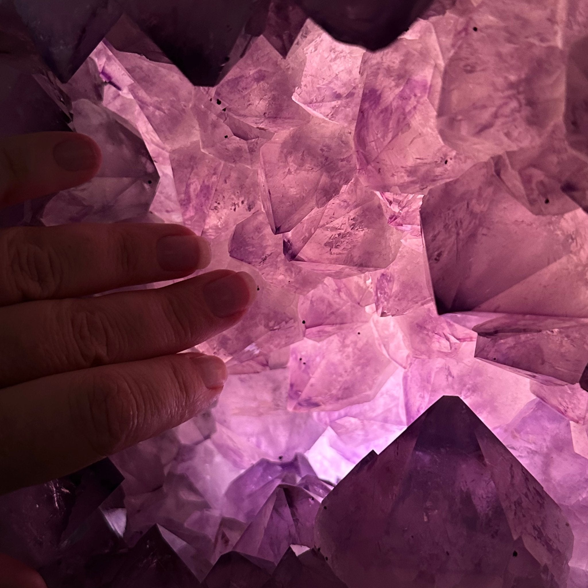 Extra Quality Polished Brazilian Amethyst Cathedral, 85.7 lbs & 13.9" tall Model #5602-0018 by Brazil Gems - Brazil GemsBrazil GemsExtra Quality Polished Brazilian Amethyst Cathedral, 85.7 lbs & 13.9" tall Model #5602-0018 by Brazil GemsPolished Cathedrals5602-0018