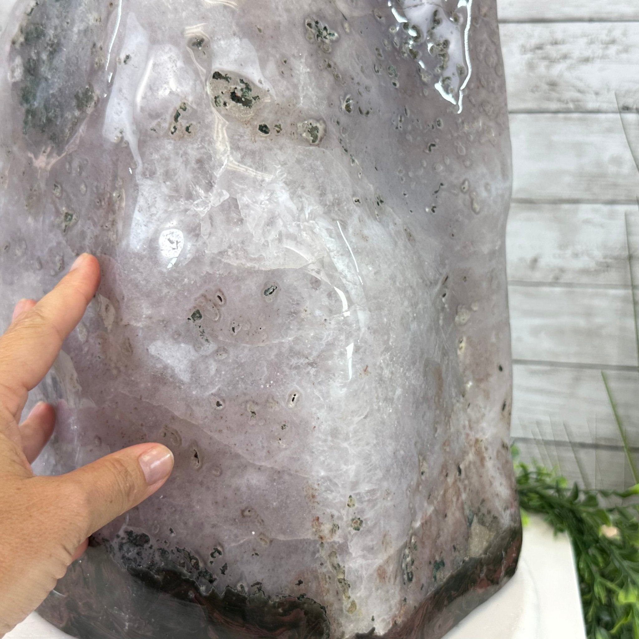 Extra Quality Polished Brazilian Amethyst Cathedral, 87.3 lbs & 17.75" tall Model #5602-0009 by Brazil Gems - Brazil GemsBrazil GemsExtra Quality Polished Brazilian Amethyst Cathedral, 87.3 lbs & 17.75" tall Model #5602-0009 by Brazil GemsPolished Cathedrals5602-0009