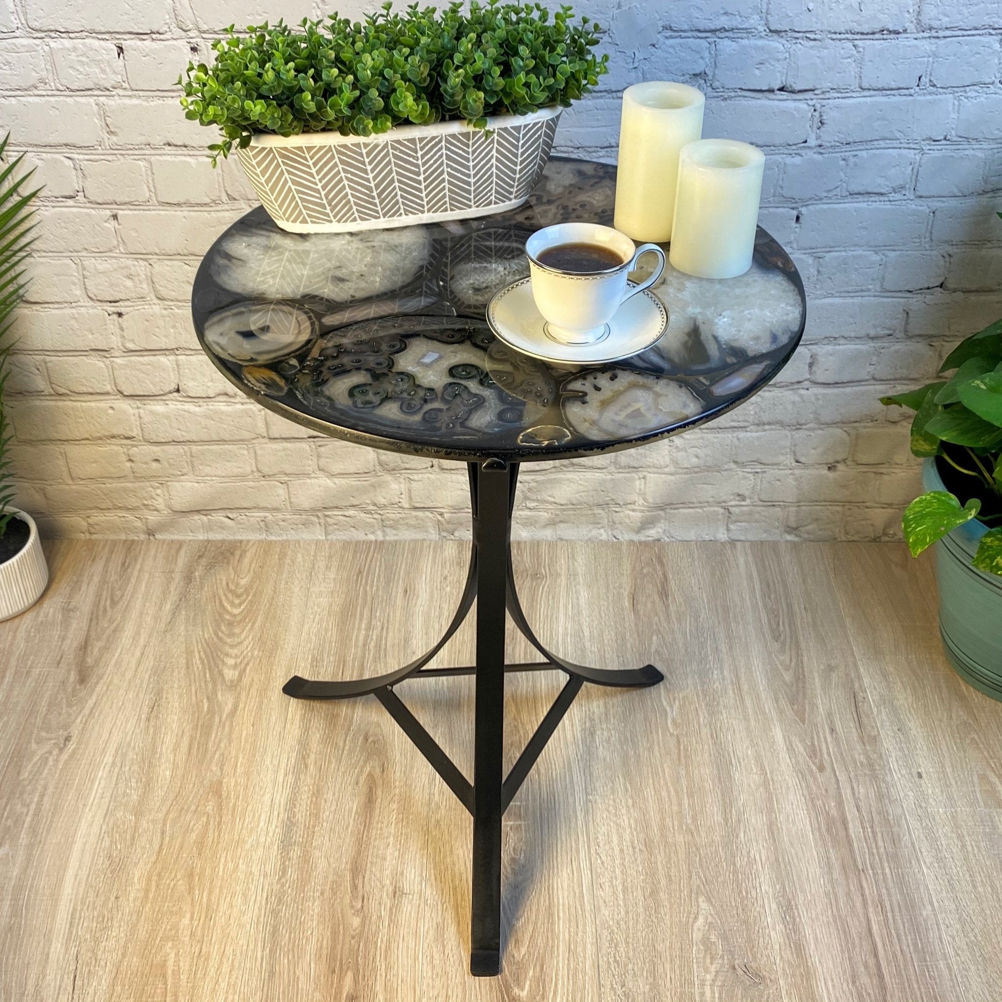 Handmade Natural Agate Round Side Table, metal base, 22" diameter, 26" tall Model #1002-0005 - Brazil GemsBrazil GemsHandmade Natural Agate Round Side Table, metal base, 22" diameter, 26" tall Model #1002-0005Tables: Side1002-0005