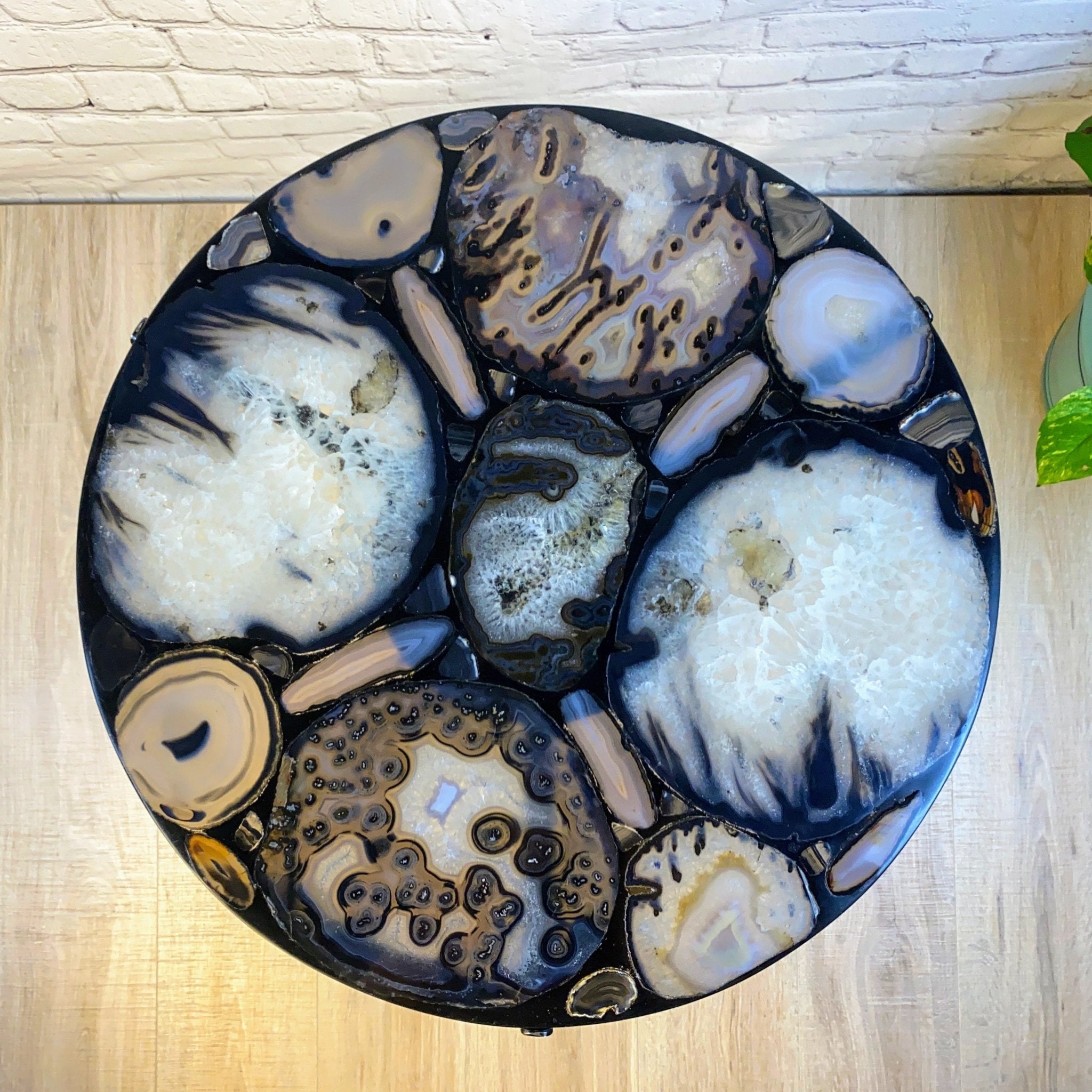 Handmade Natural Agate Round Side Table, metal base, 22" diameter, 26" tall Model #1002-0005 - Brazil GemsBrazil GemsHandmade Natural Agate Round Side Table, metal base, 22" diameter, 26" tall Model #1002-0005Tables: Side1002-0005
