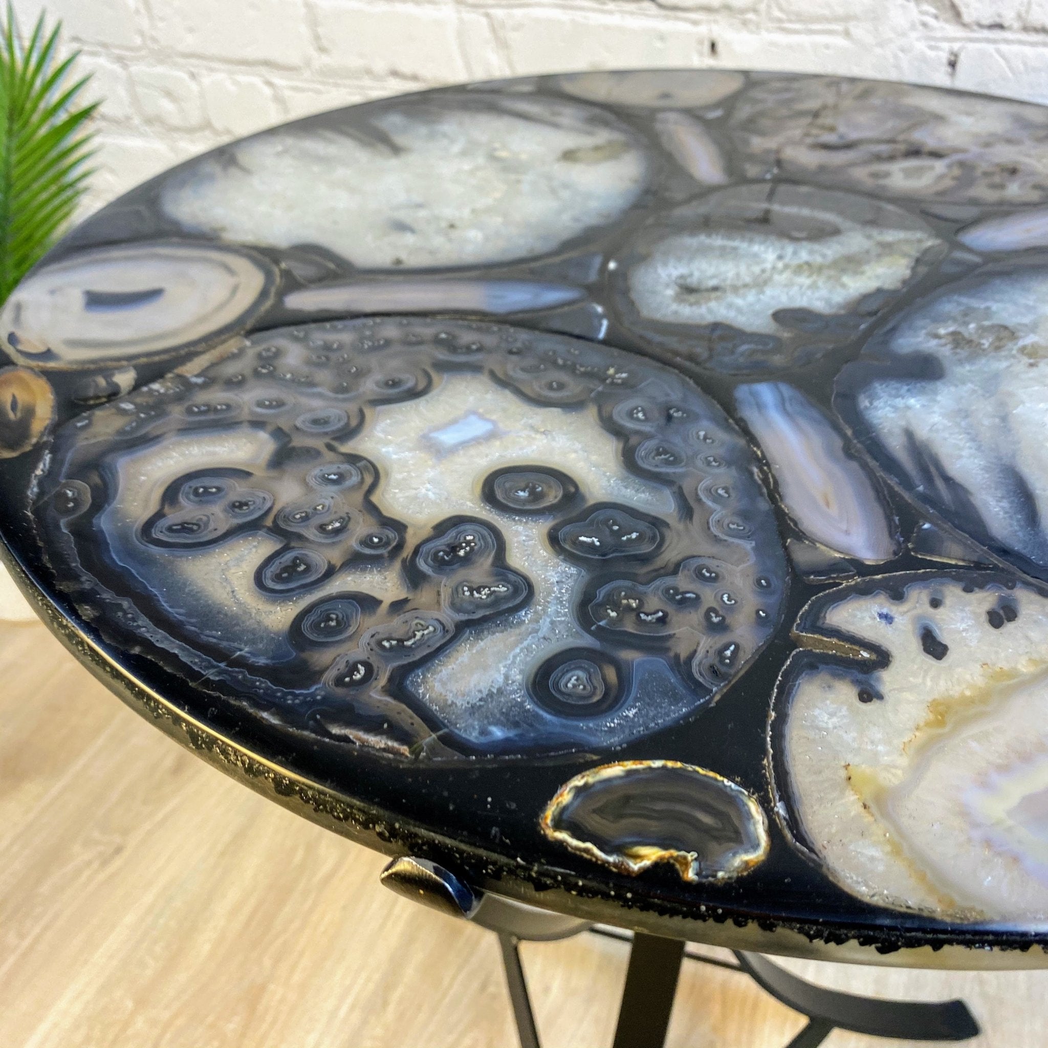 Handmade Natural Agate Round Side Table, metal base, 22" diameter, 26" tall Model #1002-0005 - Brazil GemsBrazil GemsHandmade Natural Agate Round Side Table, metal base, 22" diameter, 26" tall Model #1002-0005Tables: Side1002-0005