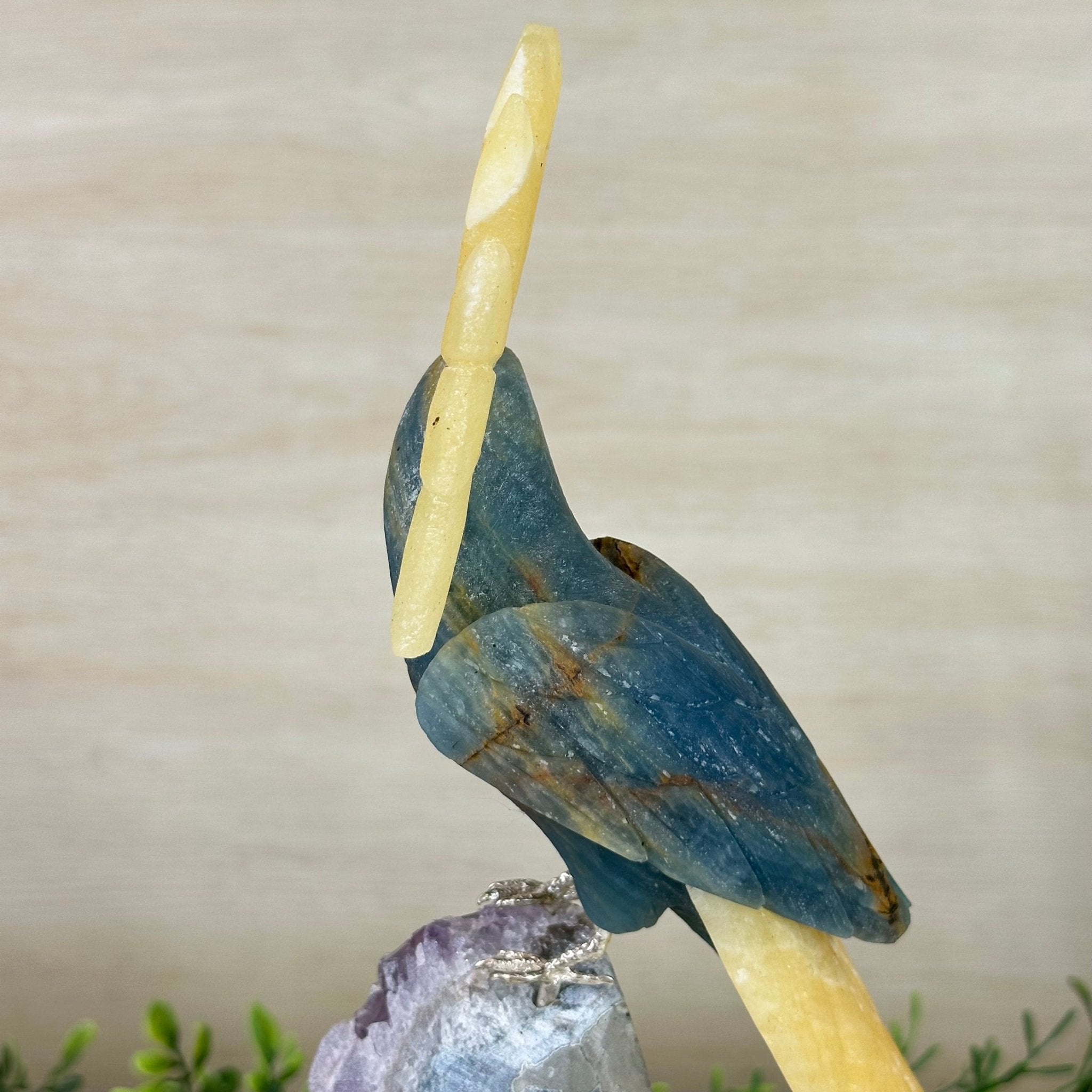 Large Hand - Carved Blue Onyx Cockatoo 11.3" Long on an Amethyst Cluster #3005 - BXCAM - 044 - Brazil GemsBrazil GemsLarge Hand - Carved Blue Onyx Cockatoo 11.3" Long on an Amethyst Cluster #3005 - BXCAM - 044Crystal Birds3005 - BXCAM - 044