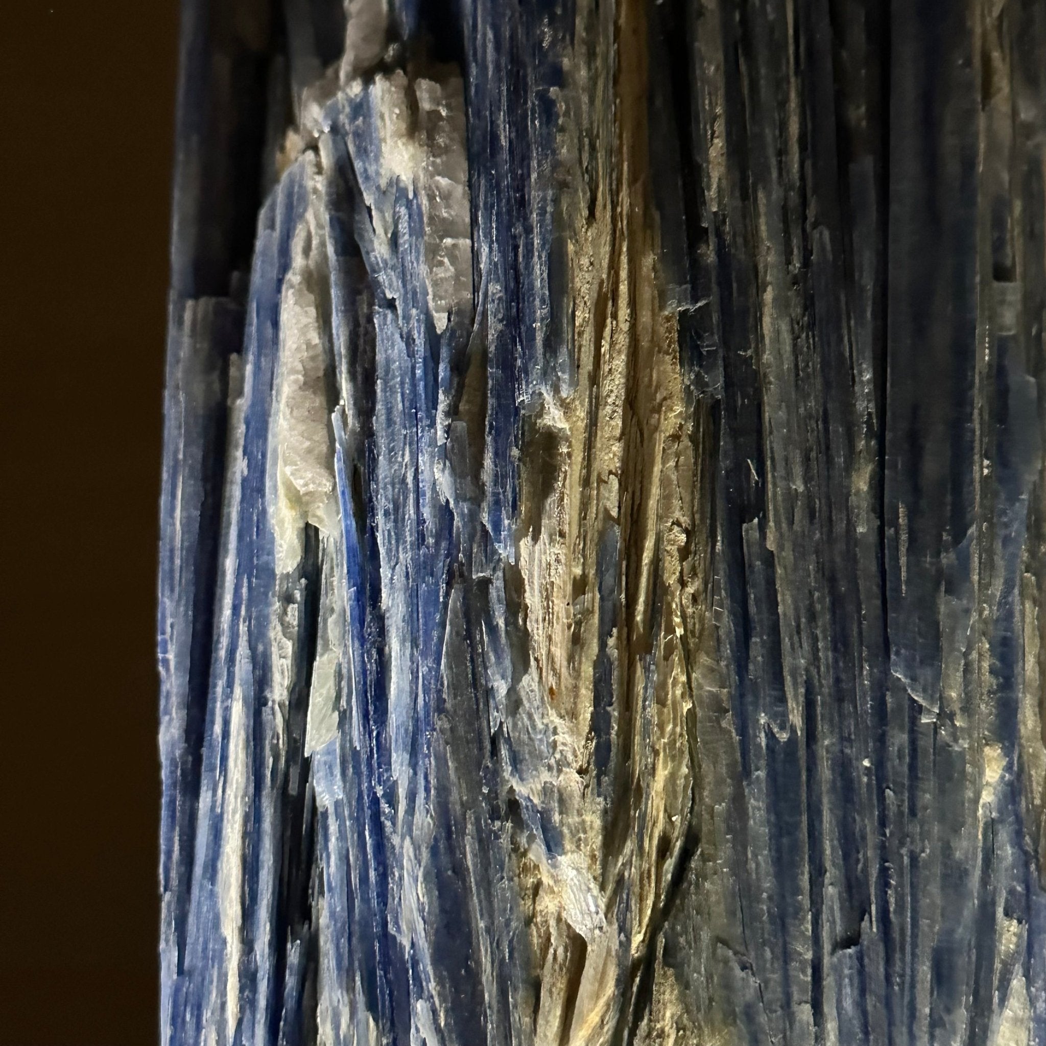 Large Kyanite Crystal on Rotating Stand, 45.6 lbs and 30.9" Tall #6011 - 0002 - Brazil GemsBrazil GemsLarge Kyanite Crystal on Rotating Stand, 45.6 lbs and 30.9" Tall #6011 - 0002Clusters on Rotating Bases6011 - 0002
