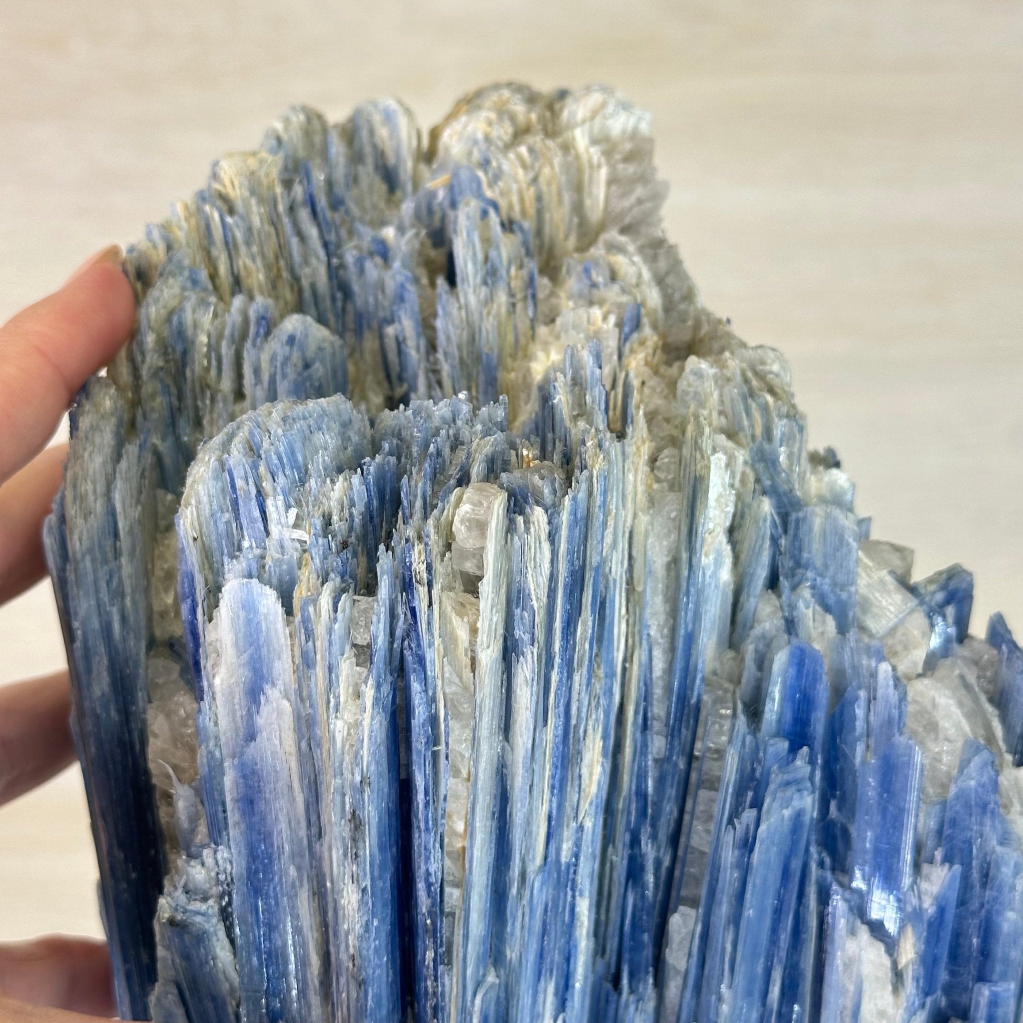 Large Kyanite Crystal on Rotating Stand, 45.6 lbs and 30.9" Tall #6011 - 0002 - Brazil GemsBrazil GemsLarge Kyanite Crystal on Rotating Stand, 45.6 lbs and 30.9" Tall #6011 - 0002Clusters on Rotating Bases6011 - 0002