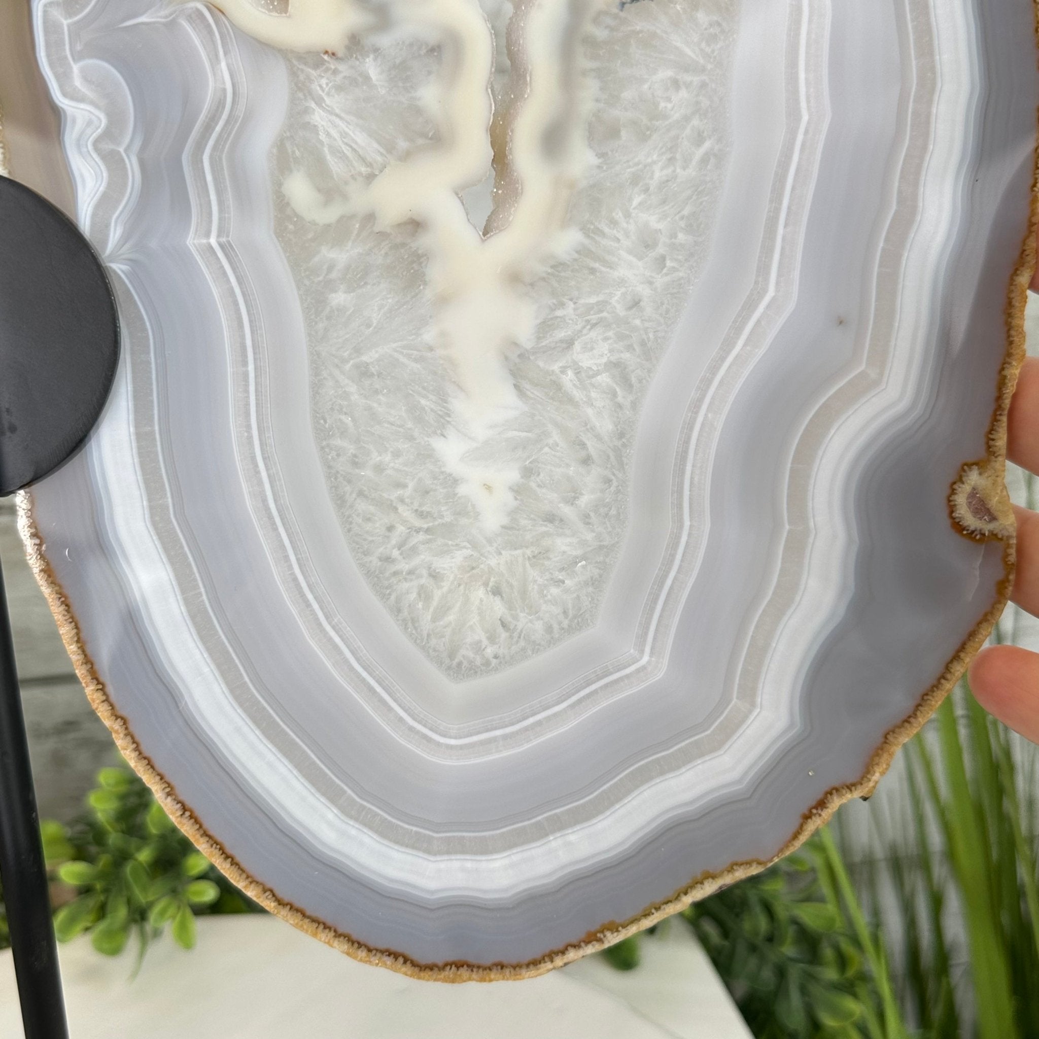 Large Natural Brazilian Agate "Butterfly Wings", Metal Stand, 16.5" Tall Model #5050NA-072 by Brazil Gems - Brazil GemsBrazil GemsLarge Natural Brazilian Agate "Butterfly Wings", Metal Stand, 16.5" Tall Model #5050NA-072 by Brazil GemsAgate Butterfly Wings5050NA-072