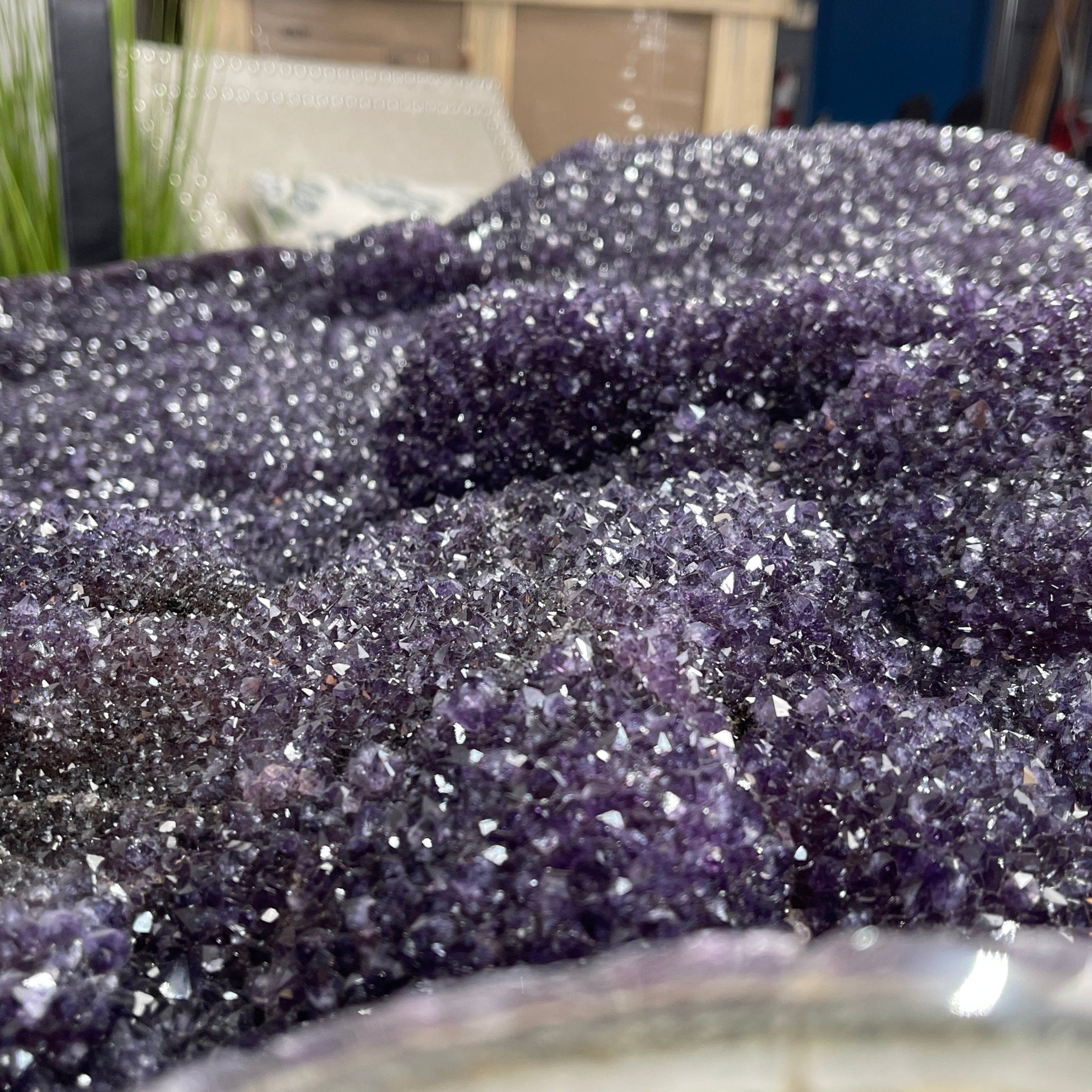Large Special Amethyst Dining/Conference Table Super Quality, 814 lbs & 31.6" tall #1388-0001 by Brazil Gems - Brazil GemsBrazil GemsLarge Special Amethyst Dining/Conference Table Super Quality, 814 lbs & 31.6" tall #1388-0001 by Brazil GemsTables: Dining1388-0001