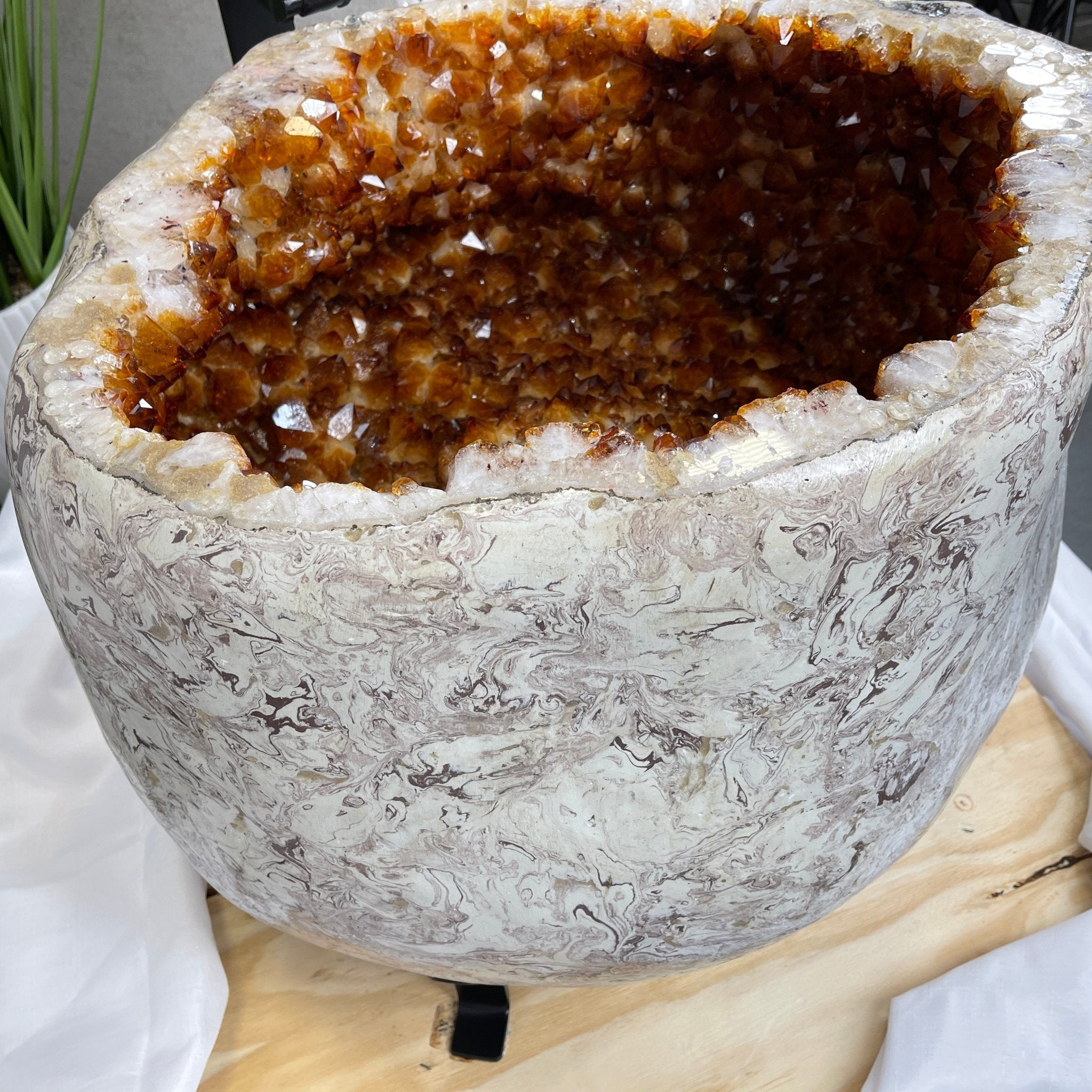 Large Super Quality Citrine "Jewelry Box" with Clam Shell Style Lid, 497 lbs & 28.25" tall Model #5858-0001 by Brazil Gems - Brazil GemsBrazil GemsLarge Super Quality Citrine "Jewelry Box" with Clam Shell Style Lid, 497 lbs & 28.25" tall Model #5858-0001 by Brazil GemsGeode Jewelry Boxes5858-0001