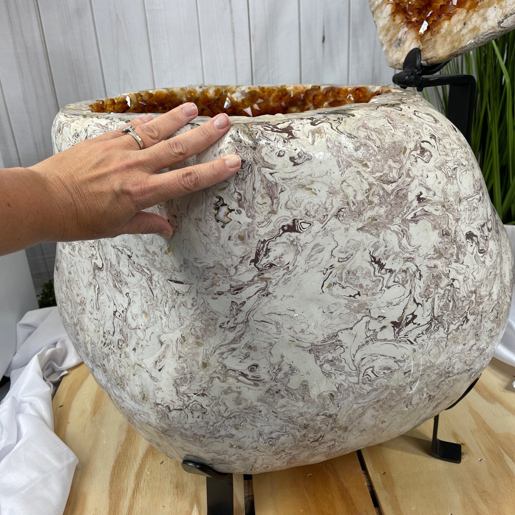 Large Super Quality Citrine "Jewelry Box" with Clam Shell Style Lid, 497 lbs & 28.25" tall Model #5858-0001 by Brazil Gems - Brazil GemsBrazil GemsLarge Super Quality Citrine "Jewelry Box" with Clam Shell Style Lid, 497 lbs & 28.25" tall Model #5858-0001 by Brazil GemsGeode Jewelry Boxes5858-0001