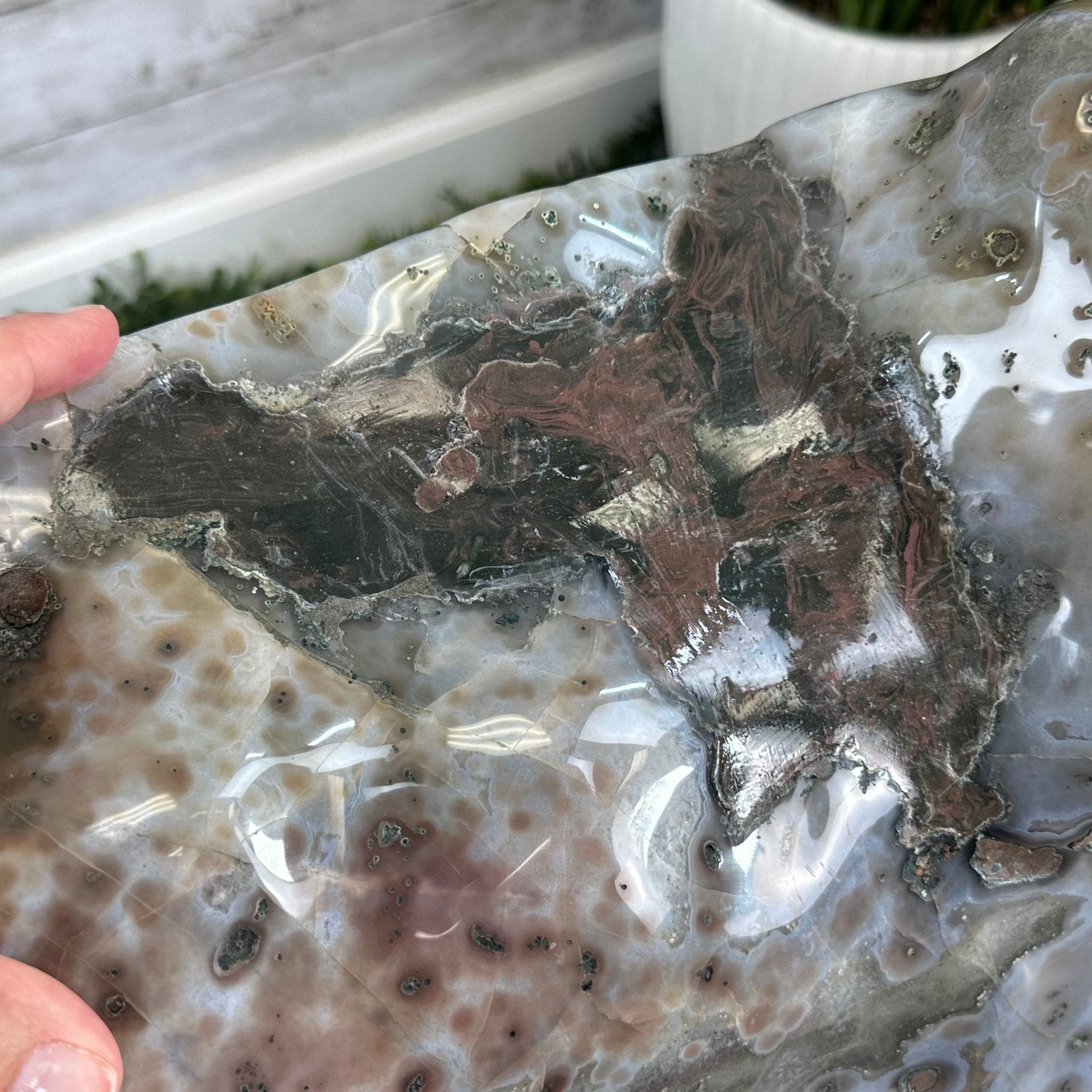 Large Super Quality Polished Brazilian Amethyst Cathedral, 185.7 lbs & 24.5" tall Model #5602-0073 by Brazil Gems - Brazil GemsBrazil GemsLarge Super Quality Polished Brazilian Amethyst Cathedral, 185.7 lbs & 24.5" tall Model #5602-0073 by Brazil GemsPolished Cathedrals5602-0073