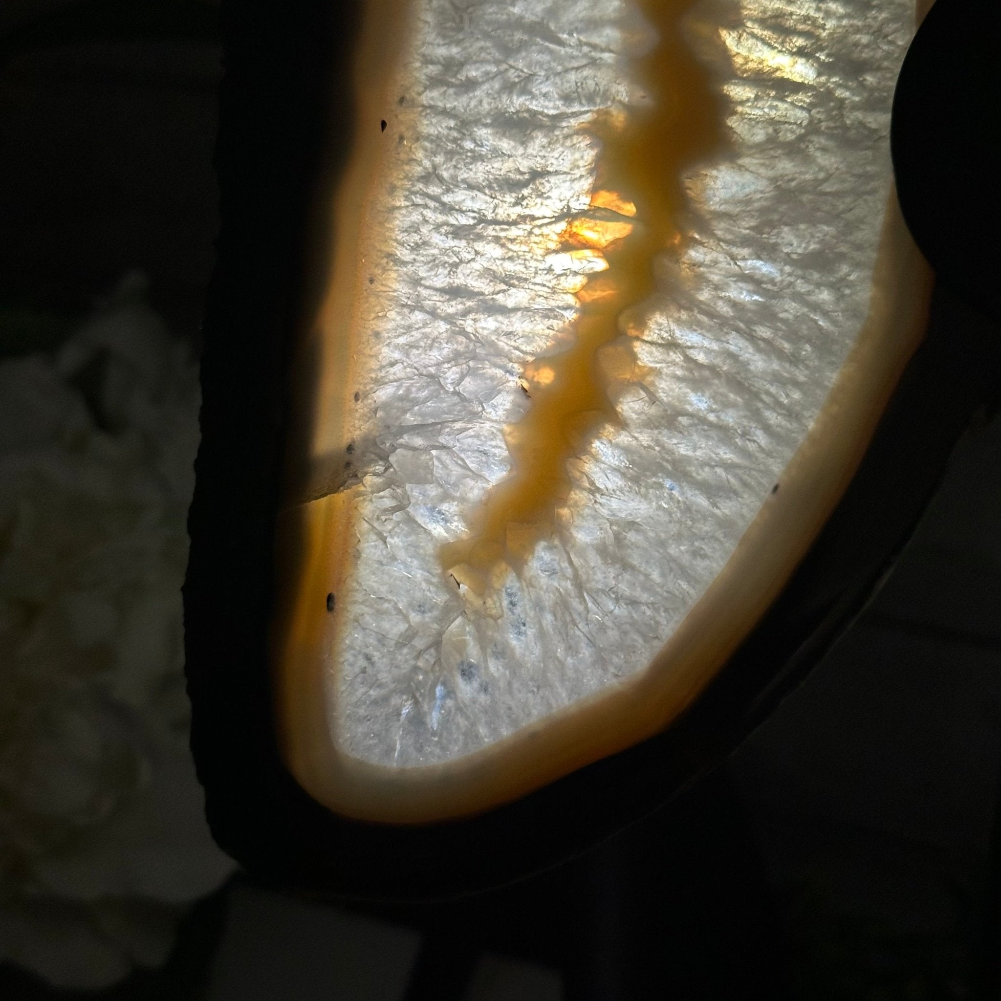 Natural Brazilian Agate "Butterfly Wings", 15.75" Tall #5050NA-084 - Brazil GemsBrazil GemsNatural Brazilian Agate "Butterfly Wings", 15.75" Tall #5050NA-084Agate Butterfly Wings5050NA-084