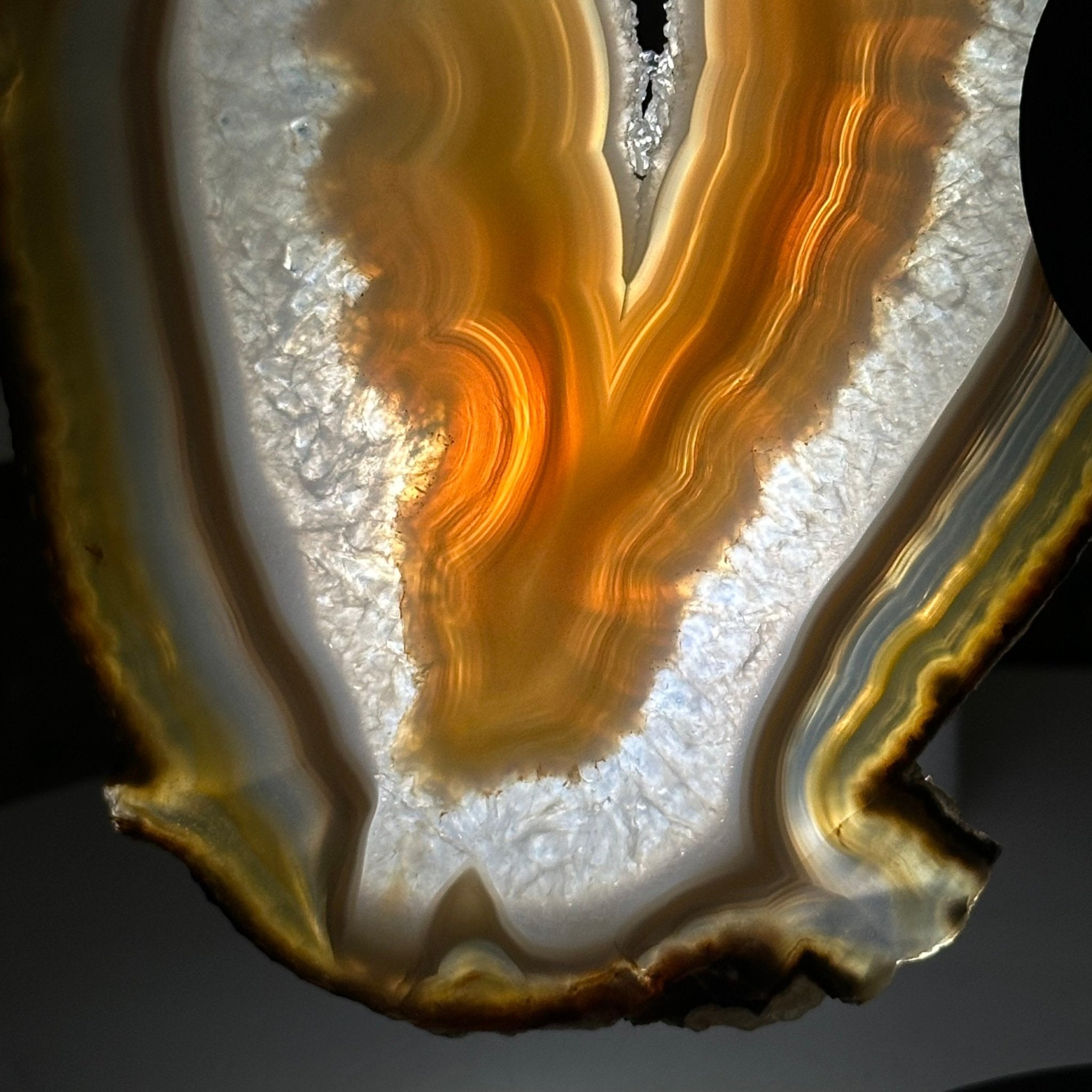 Natural Brazilian Agate "Butterfly Wings", 8" Tall #5050NA-146 - Brazil GemsBrazil GemsNatural Brazilian Agate "Butterfly Wings", 8" Tall #5050NA-146Agate Butterfly Wings5050NA-146
