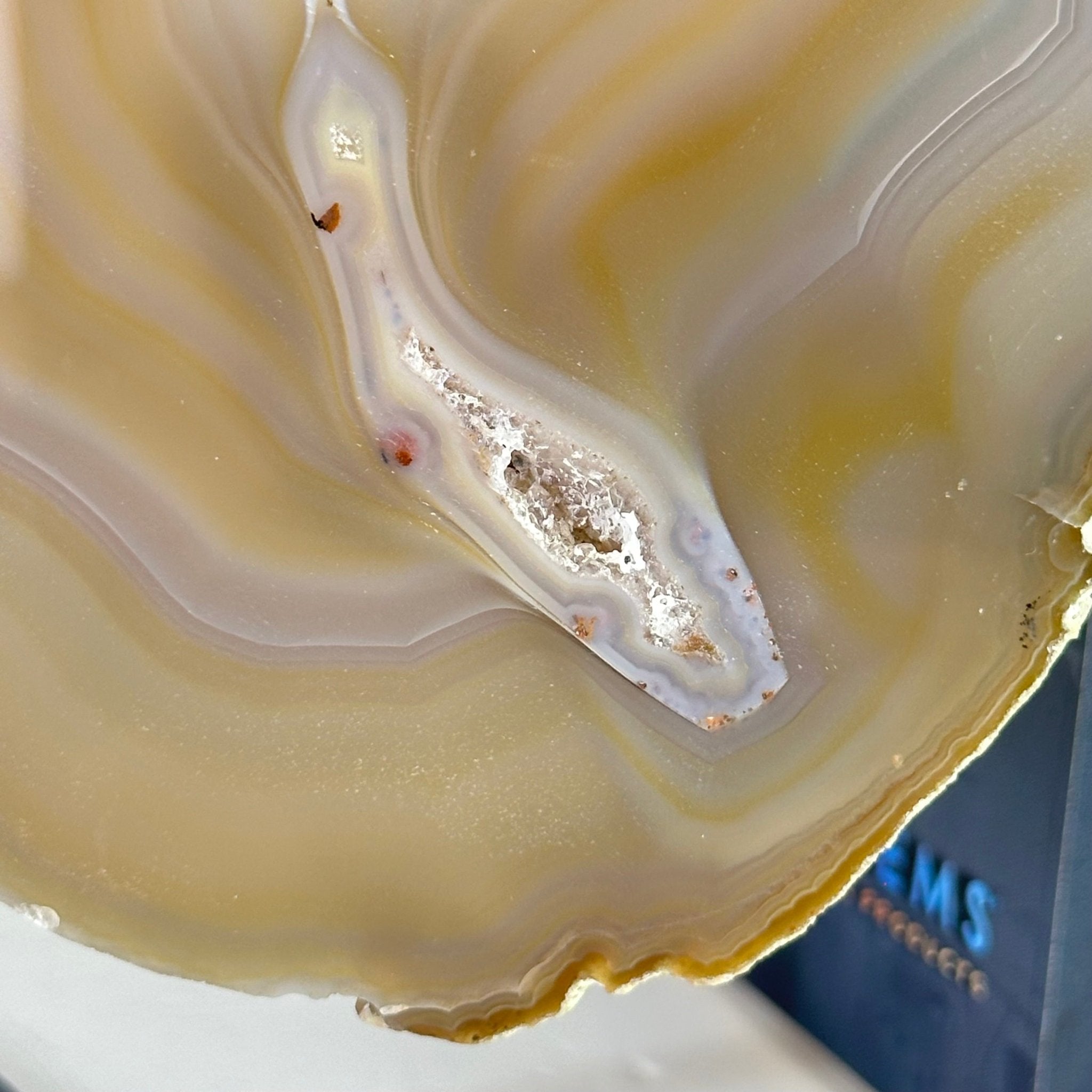 Natural Brazilian Agate "Butterfly Wings", 9.1" Tall #5050NA-133 - Brazil GemsBrazil GemsNatural Brazilian Agate "Butterfly Wings", 9.1" Tall #5050NA-133Agate Butterfly Wings5050NA-133
