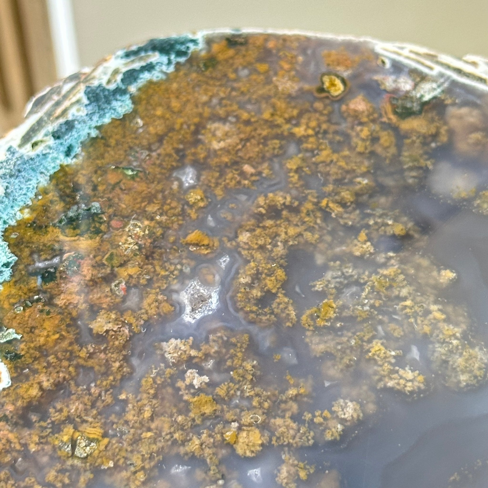 Natural Brazilian Agate Side Table on a black metal base, 21.7" Tall 1305 - 0178 - Brazil GemsBrazil GemsNatural Brazilian Agate Side Table on a black metal base, 21.7" Tall 1305 - 0178Tables: Side1305 - 0178
