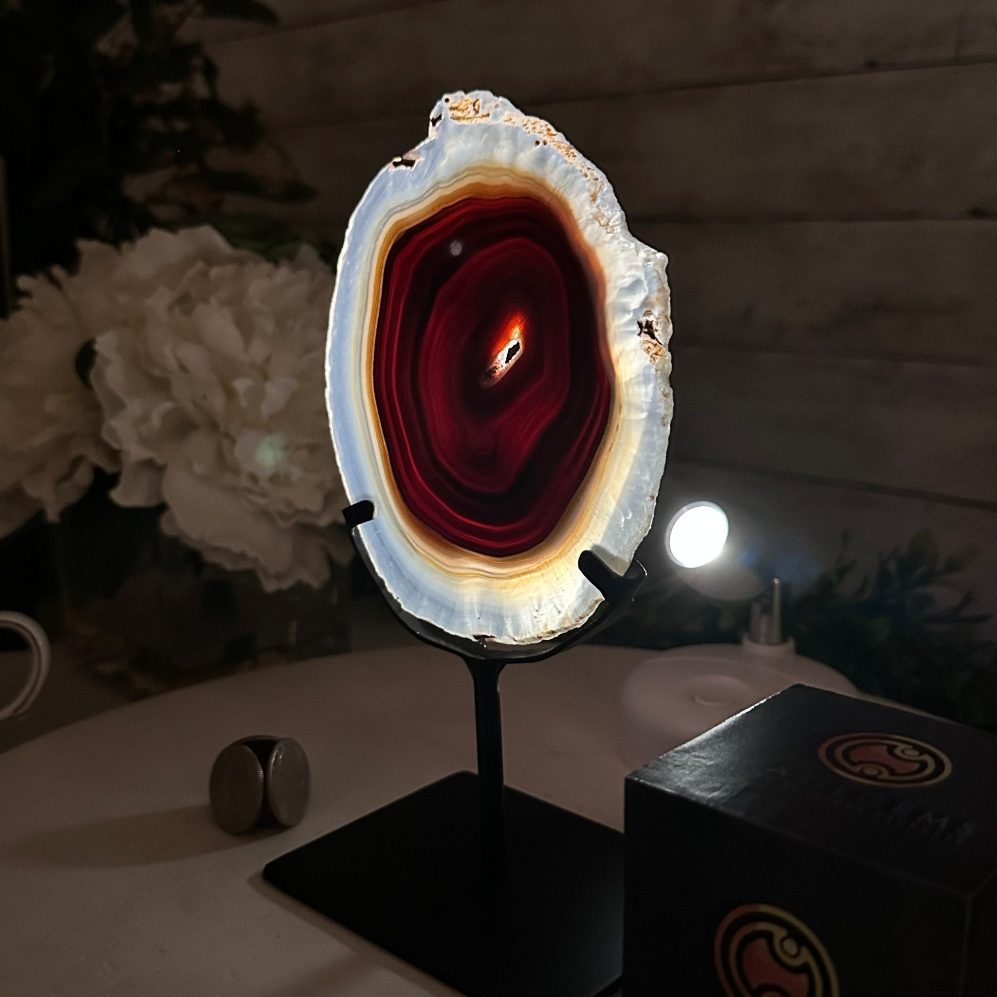 Natural Brazilian Agate Slice on metal base, 7.8" tall Model #5067NA-057 by Brazil Gems - Brazil GemsBrazil GemsNatural Brazilian Agate Slice on metal base, 7.8" tall Model #5067NA-057 by Brazil GemsSlices on Fixed Bases5067NA-057