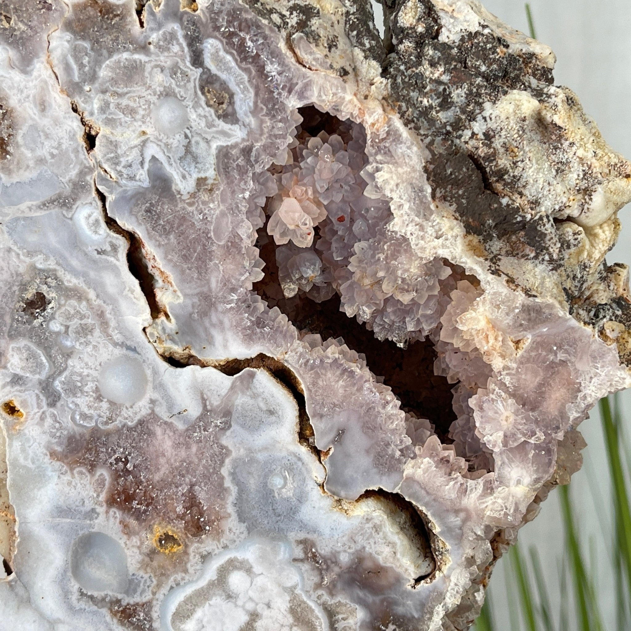 Pink Amethyst Slice on a Stand, 16.1 lbs and 20.4" Tall #5742-0003 by Brazil Gems - Brazil GemsBrazil GemsPink Amethyst Slice on a Stand, 16.1 lbs and 20.4" Tall #5742-0003 by Brazil GemsSlices on Fixed Bases5742-0003