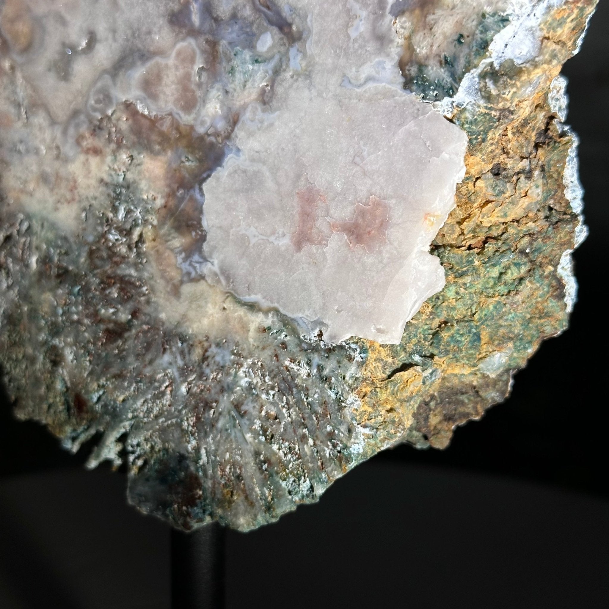 Pink Amethyst Slice on a Stand, 2.1 lbs and 9" Tall #5742-0128 - Brazil GemsBrazil GemsPink Amethyst Slice on a Stand, 2.1 lbs and 9" Tall #5742-0128Slices on Fixed Bases5742-0128