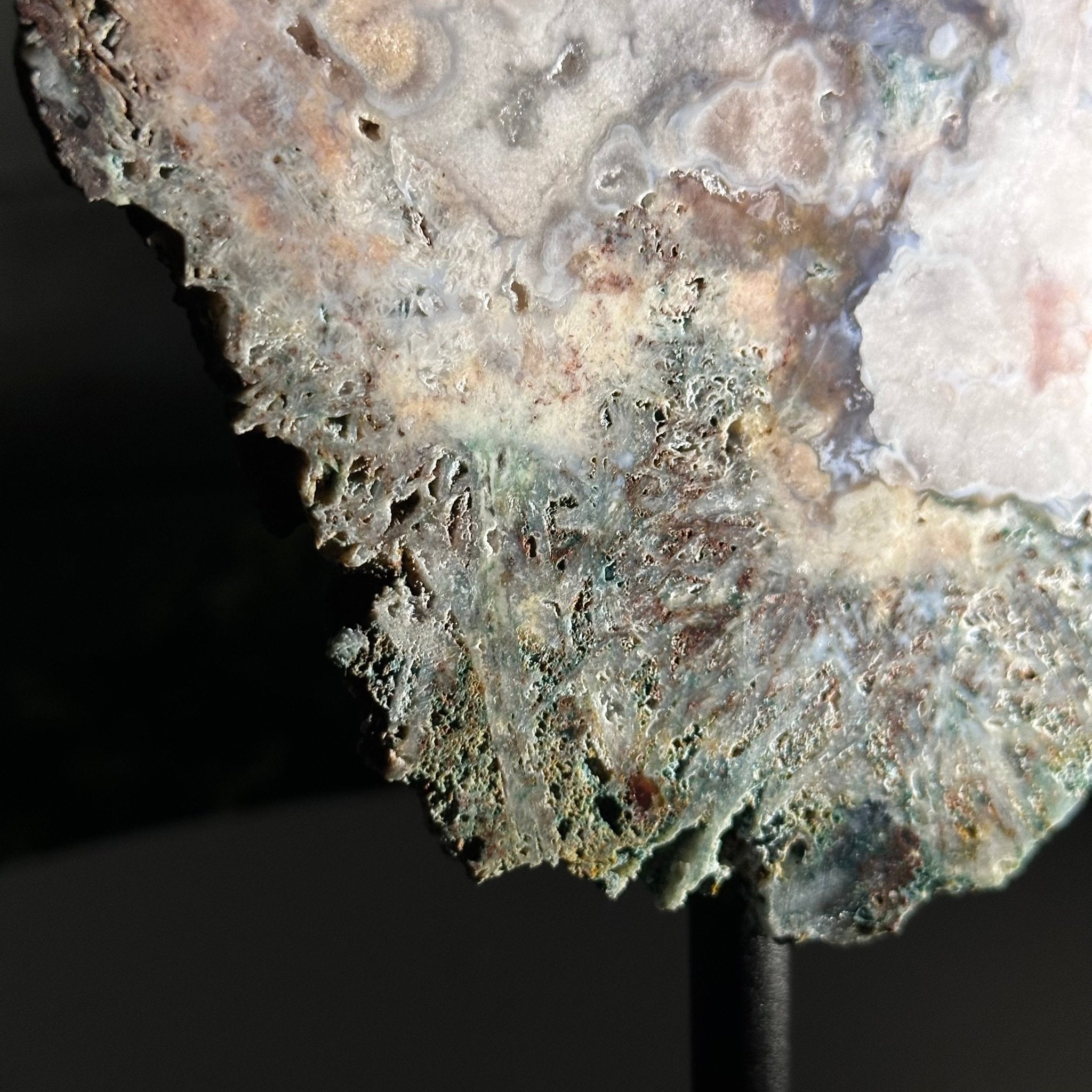 Pink Amethyst Slice on a Stand, 2.1 lbs and 9" Tall #5742-0128 - Brazil GemsBrazil GemsPink Amethyst Slice on a Stand, 2.1 lbs and 9" Tall #5742-0128Slices on Fixed Bases5742-0128