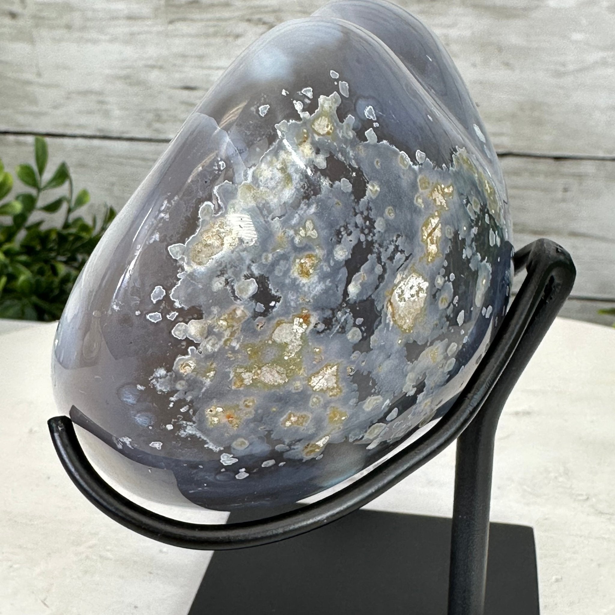 Polished Agate Heart Geode on a Metal Stand, 2.1 lbs & 5" Tall, Model #5468-0041 by Brazil Gems - Brazil GemsBrazil GemsPolished Agate Heart Geode on a Metal Stand, 2.1 lbs & 5" Tall, Model #5468-0041 by Brazil GemsHearts5468-0041
