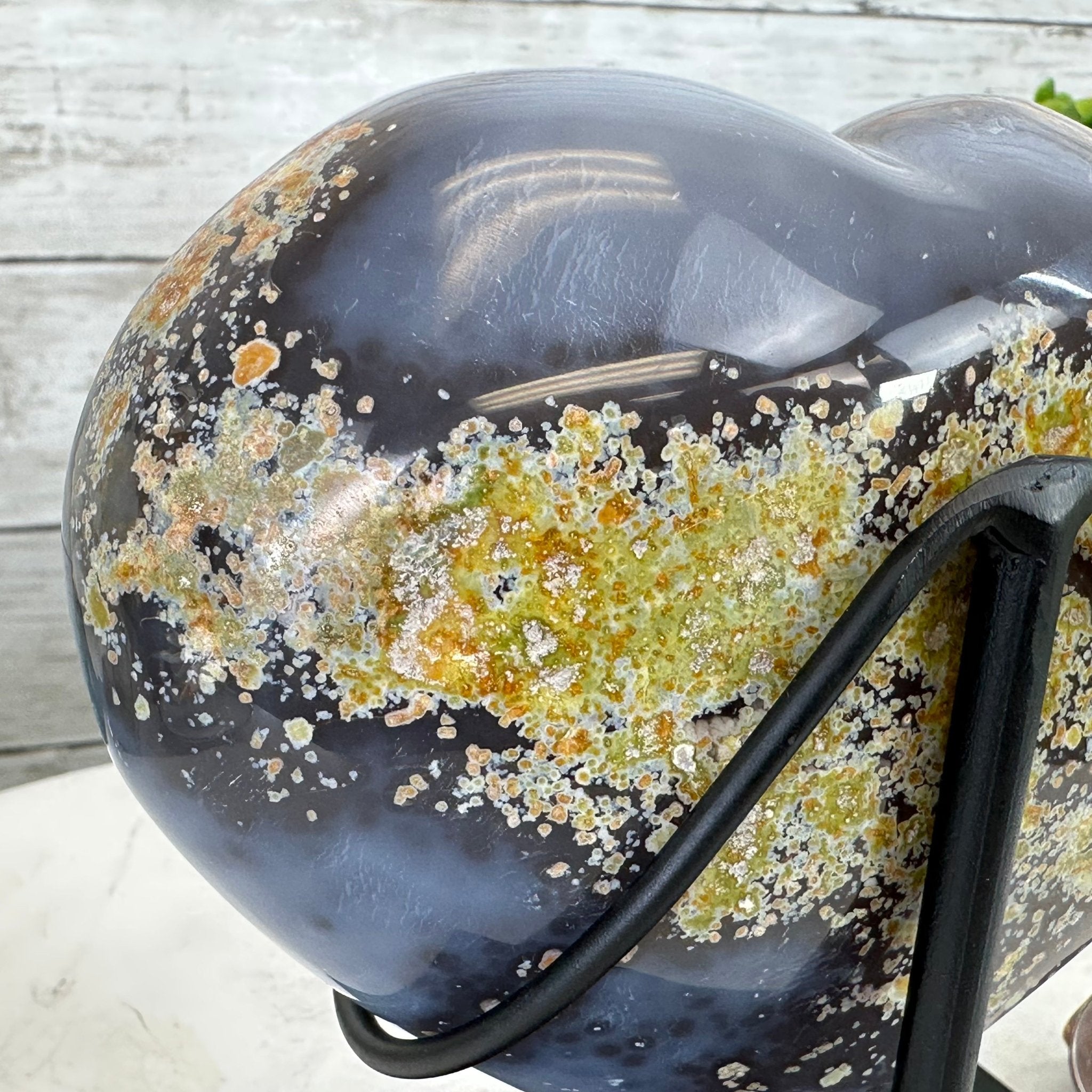 Polished Agate Heart Geode on a Metal Stand, 2.1 lbs & 5" Tall, Model #5468-0063 by Brazil Gems - Brazil GemsBrazil GemsPolished Agate Heart Geode on a Metal Stand, 2.1 lbs & 5" Tall, Model #5468-0063 by Brazil GemsHearts5468-0063