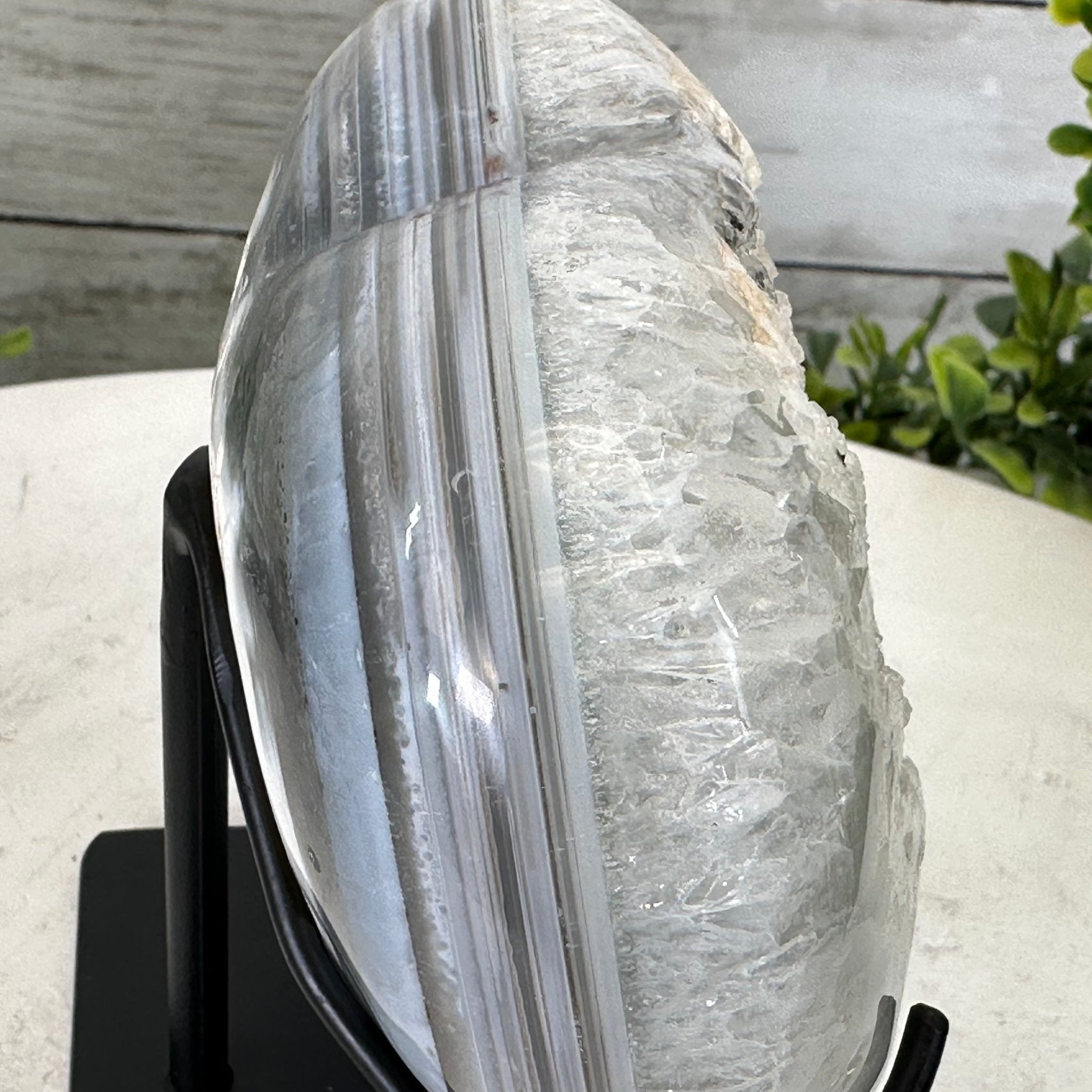 Polished Agate Heart Geode on a Metal Stand, 2.9 lbs & 5" Tall, Model #5468-0031 by Brazil Gems - Brazil GemsBrazil GemsPolished Agate Heart Geode on a Metal Stand, 2.9 lbs & 5" Tall, Model #5468-0031 by Brazil GemsHearts5468-0031