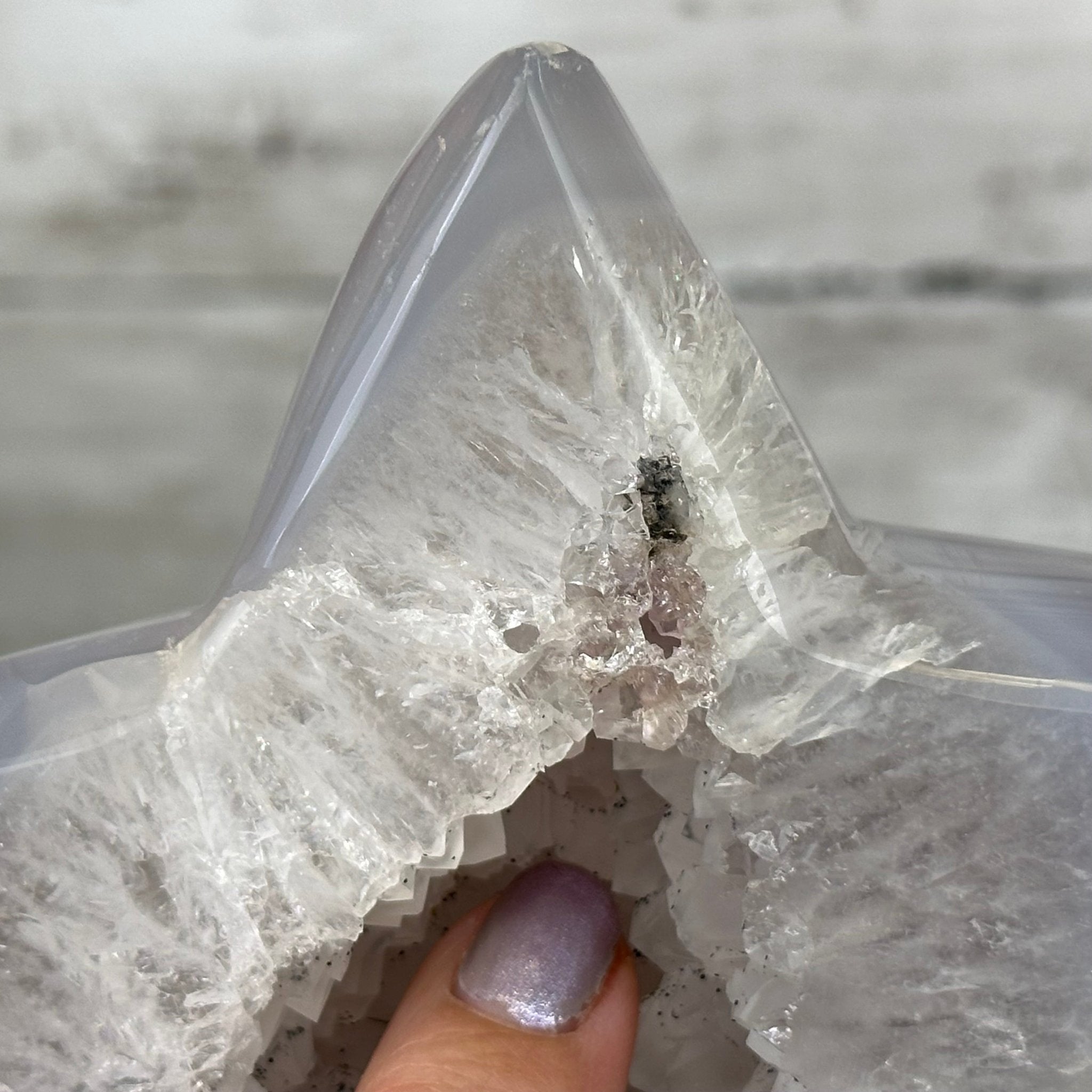 Polished Agate Star on a Metal Stand, 2.4 lbs & 7.3" Tall #5273-0012 - Brazil GemsBrazil GemsPolished Agate Star on a Metal Stand, 2.4 lbs & 7.3" Tall #5273-0012Stars5273-0012