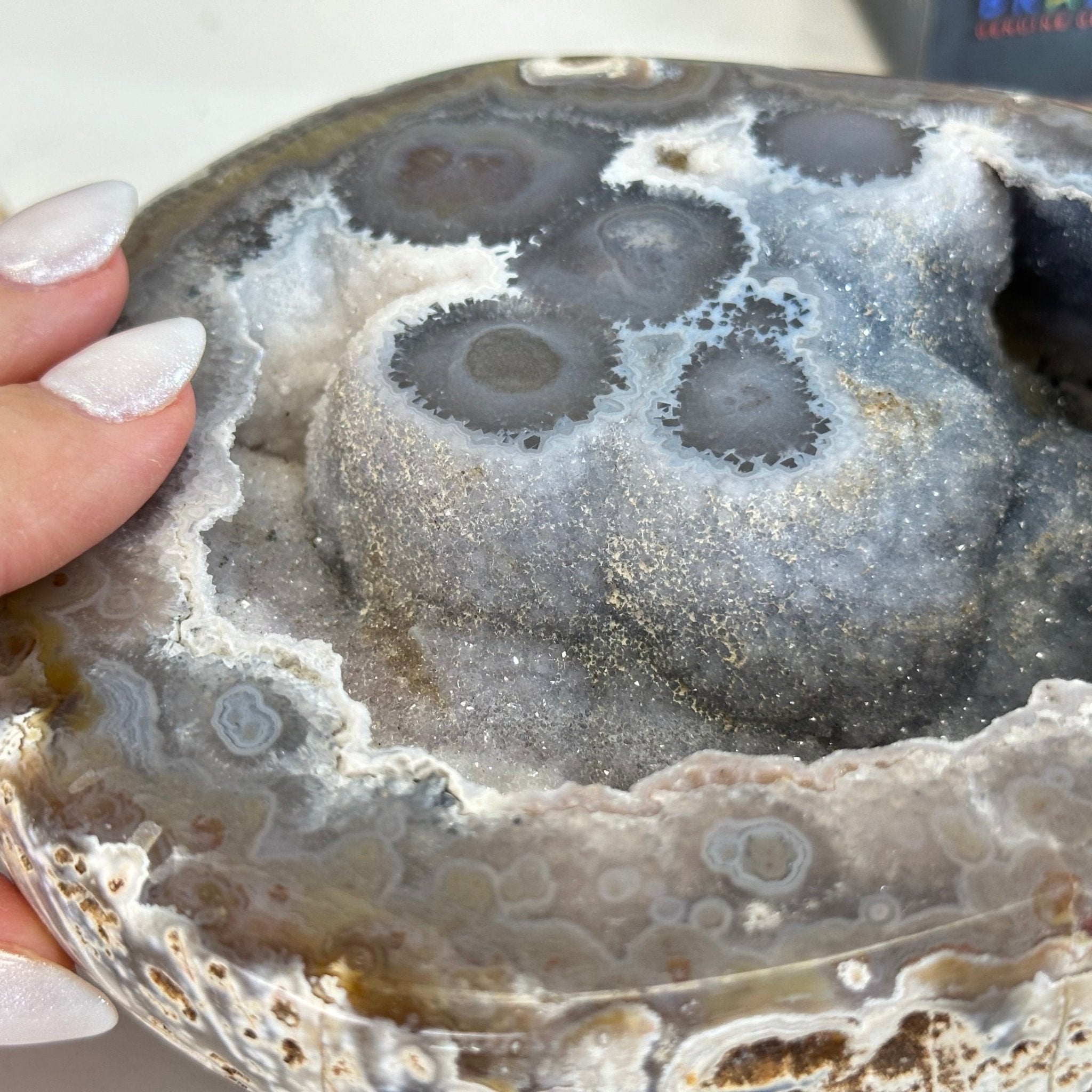 Quality Agate Geode "Jewelry Box", 4 lbs & 3.7" Tall #5251-0009 - Brazil GemsBrazil GemsQuality Agate Geode "Jewelry Box", 4 lbs & 3.7" Tall #5251-0009Agate Jewelry Boxes5251-0009
