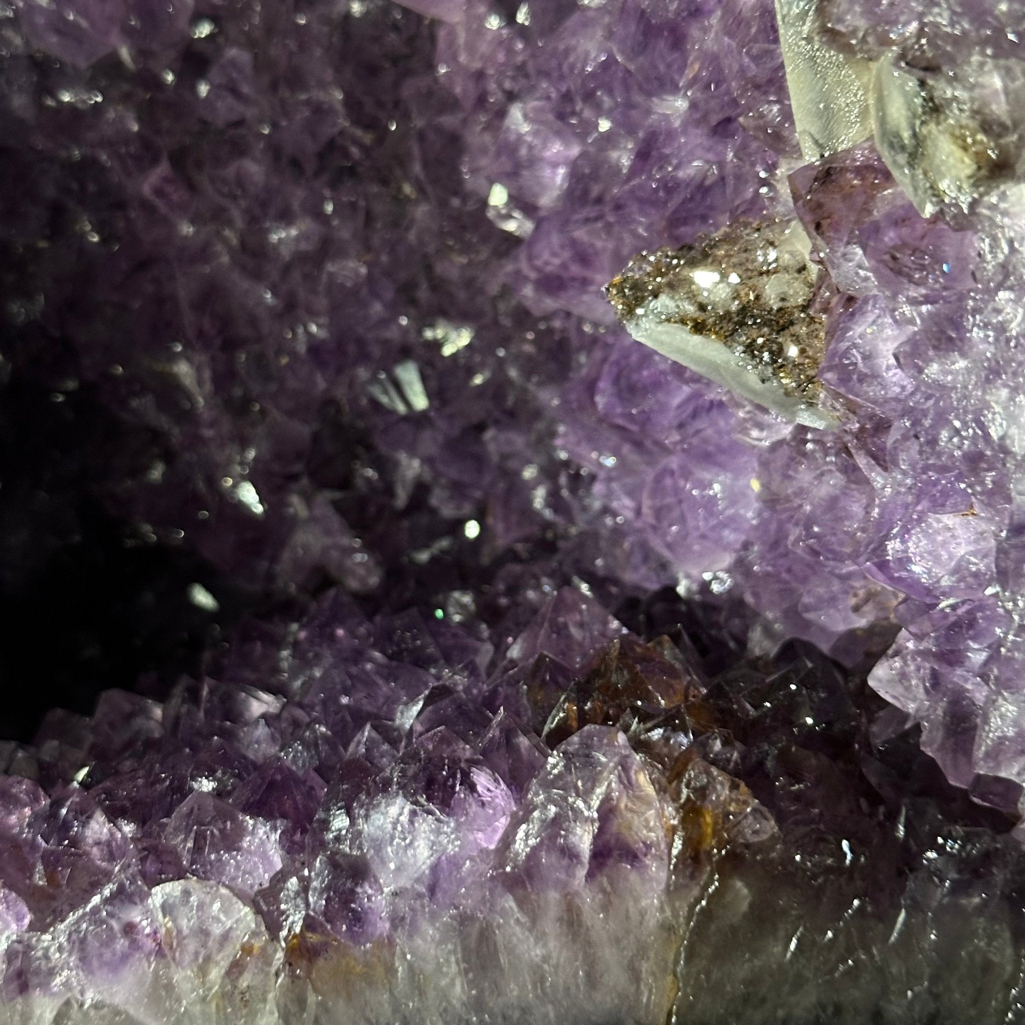 Quality Brazilian Amethyst Cathedral, 29.9 lbs & 13.1" Tall, #5601 - 1402 - Brazil GemsBrazil GemsQuality Brazilian Amethyst Cathedral, 29.9 lbs & 13.1" Tall, #5601 - 1402Cathedrals5601 - 1402