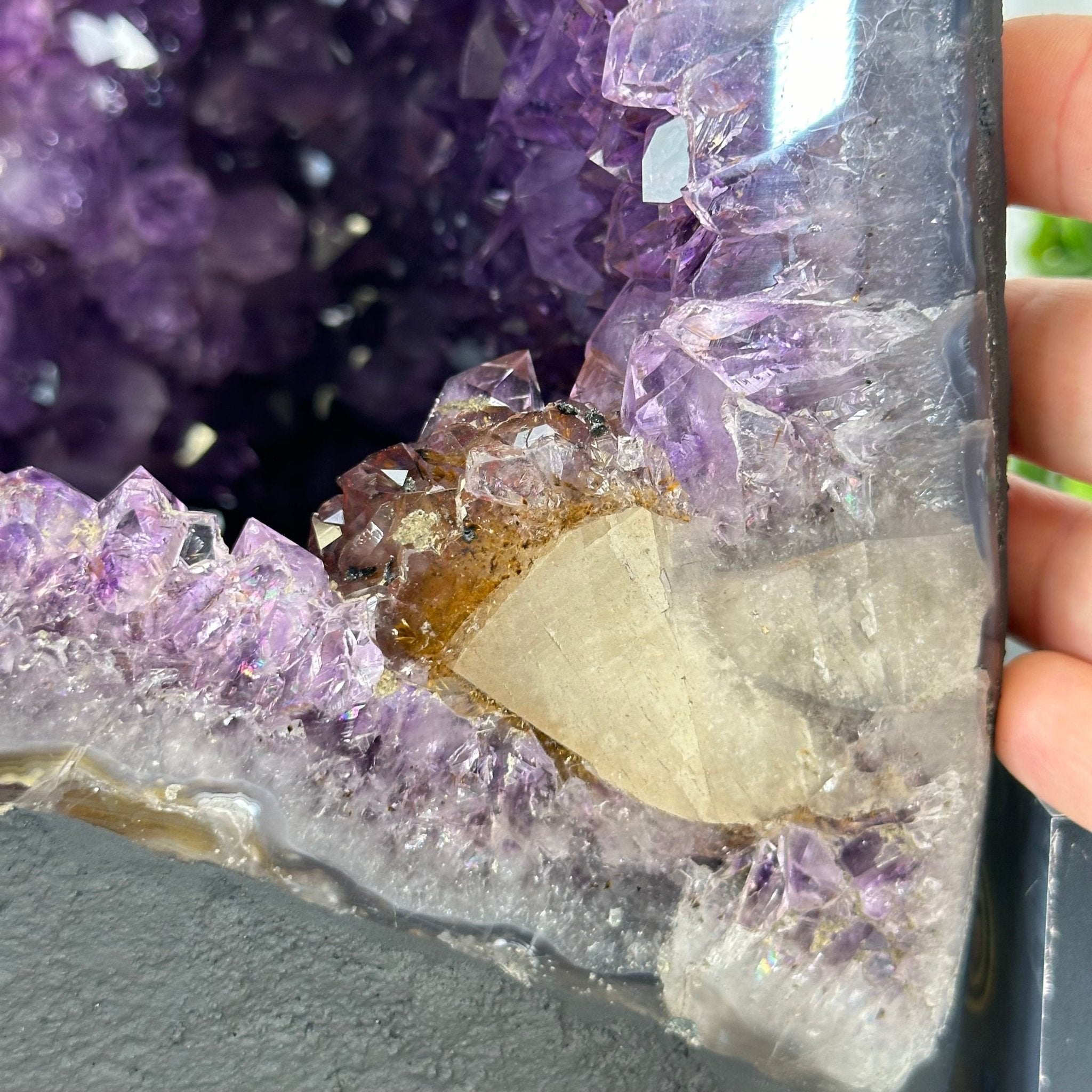 Quality Brazilian Amethyst Cathedral, 40.1 lbs & 19.8" Tall, #5601 - 1412 - Brazil GemsBrazil GemsQuality Brazilian Amethyst Cathedral, 40.1 lbs & 19.8" Tall, #5601 - 1412Cathedrals5601 - 1412