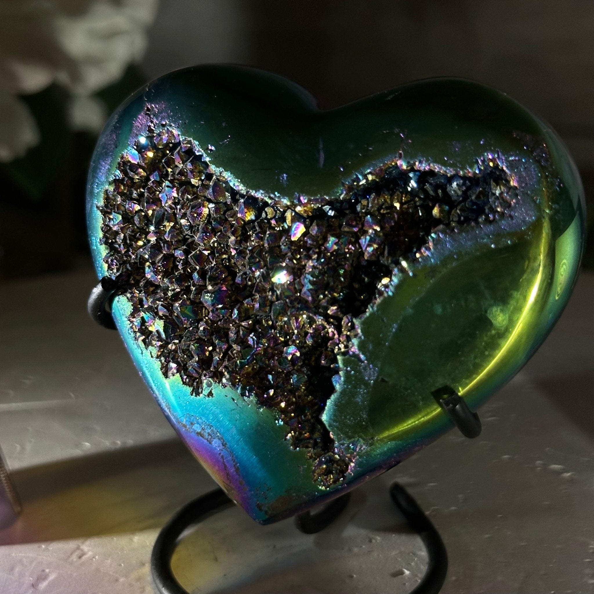 Rainbow Aura Amethyst Heart on a Metal Stand, 0.6 lbs & 3.6" Tall #5463RA-017 - Brazil GemsBrazil GemsRainbow Aura Amethyst Heart on a Metal Stand, 0.6 lbs & 3.6" Tall #5463RA-017Hearts5463RA-017