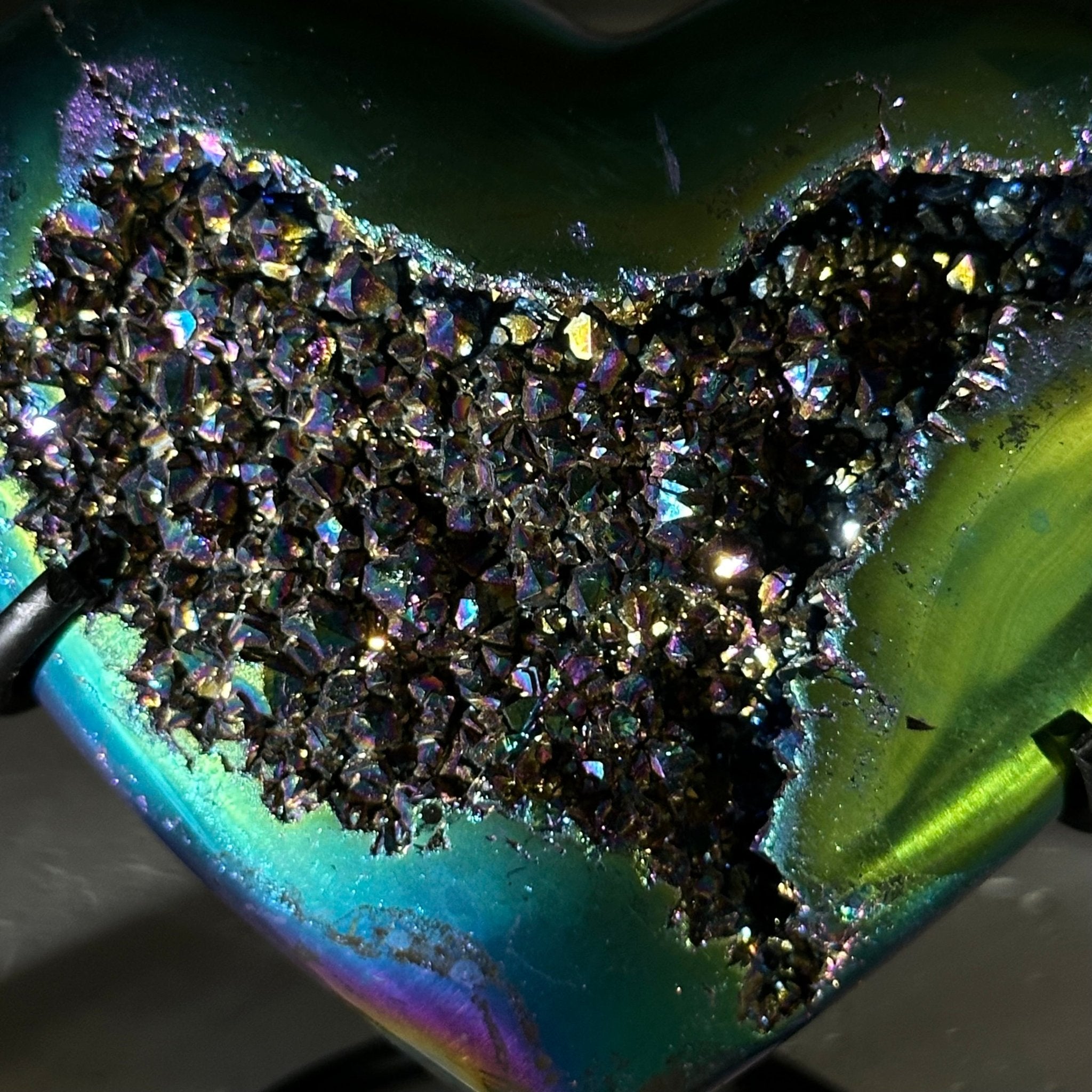 Rainbow Aura Amethyst Heart on a Metal Stand, 0.6 lbs & 3.6" Tall #5463RA-017 - Brazil GemsBrazil GemsRainbow Aura Amethyst Heart on a Metal Stand, 0.6 lbs & 3.6" Tall #5463RA-017Hearts5463RA-017