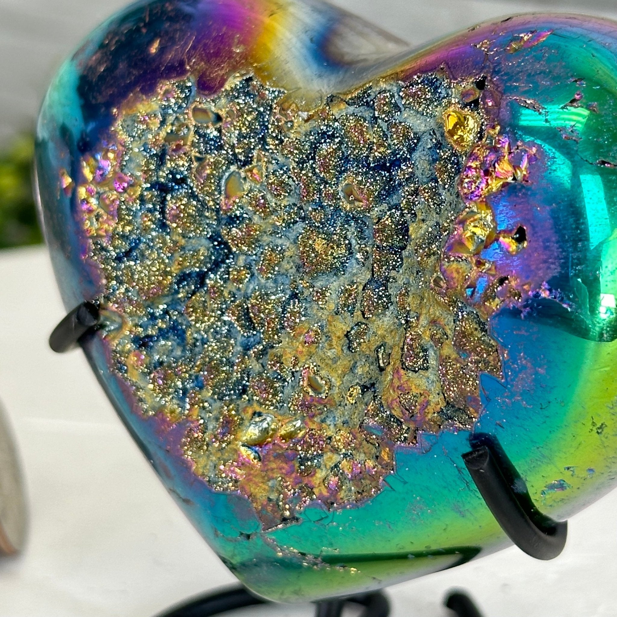 Rainbow Aura Amethyst Heart on a Metal Stand, 0.8 lbs & 3.8" Tall #5463RA-020 - Brazil GemsBrazil GemsRainbow Aura Amethyst Heart on a Metal Stand, 0.8 lbs & 3.8" Tall #5463RA-020Hearts5463RA-020