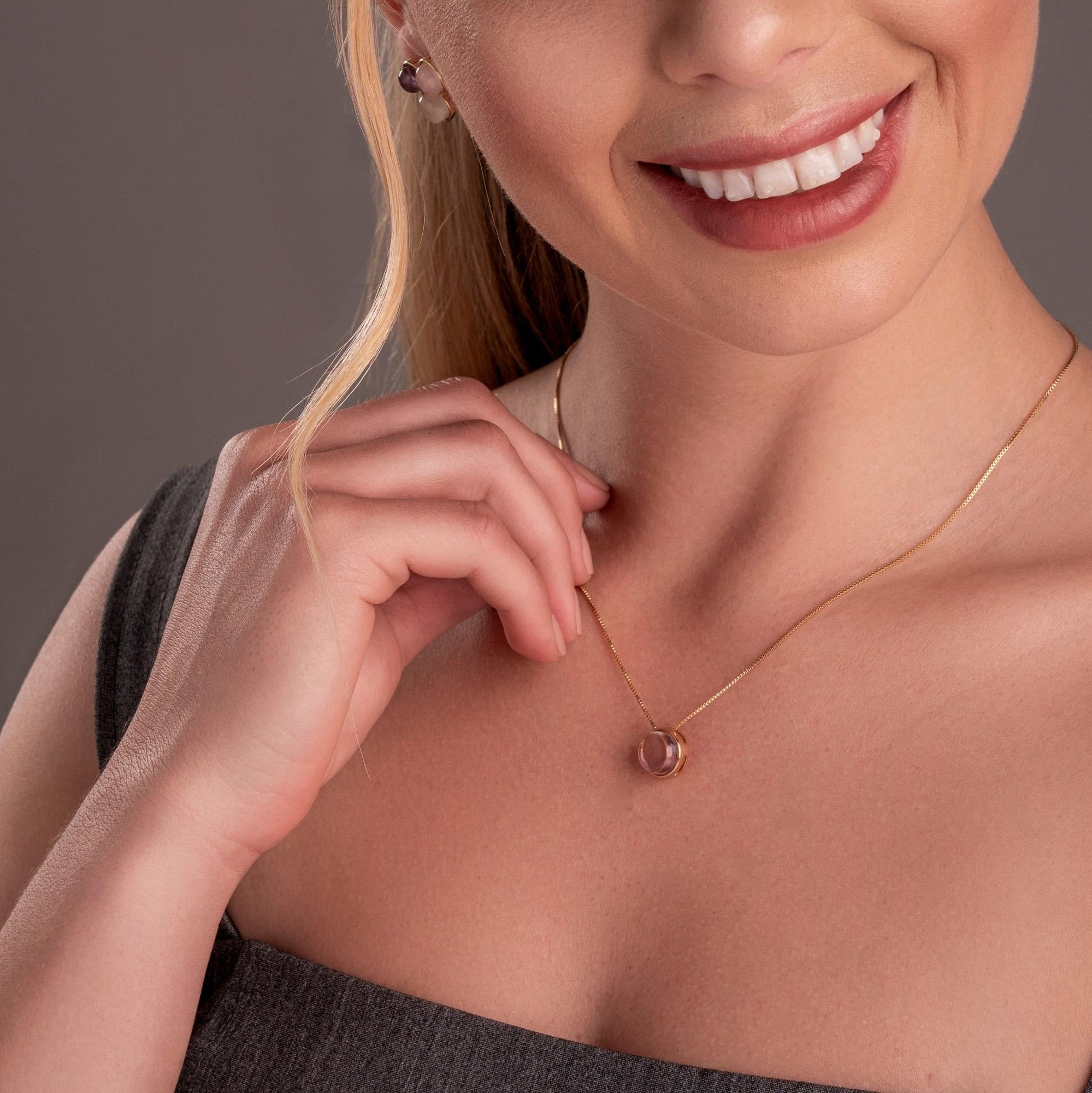 Round Amethyst Cabochon Pendant 18K Gold Plated Necklace - Brazil GemsBrazil GemsRound Amethyst Cabochon Pendant 18K Gold Plated NecklaceNecklace12GP7249 - 103