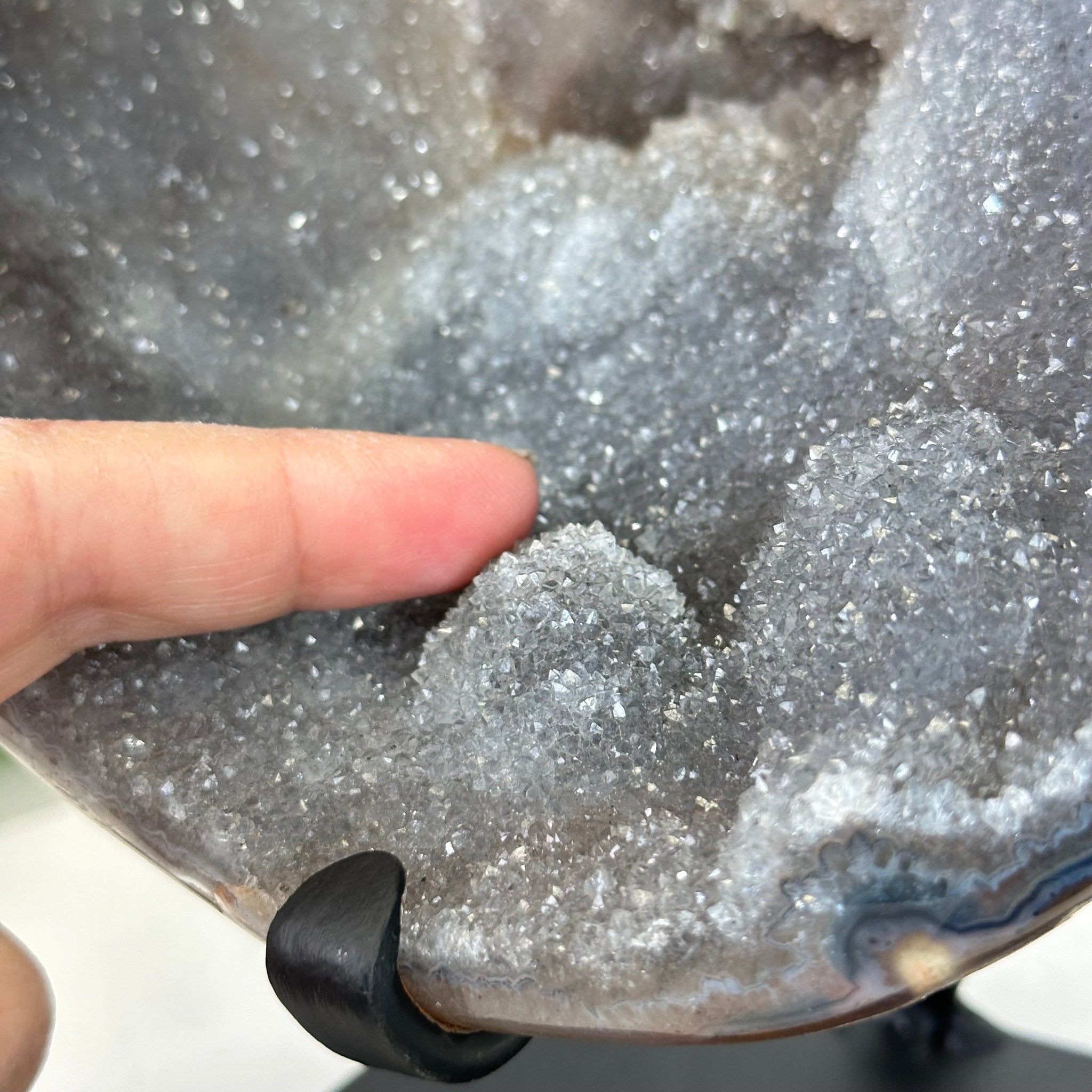 Special Agate "Bowl" on a Metal Base, 6.4 lbs & 11.5" Tall #5500NA-001 - Brazil GemsBrazil GemsSpecial Agate "Bowl" on a Metal Base, 6.4 lbs & 11.5" Tall #5500NA-001Clusters on Fixed Bases5500NA-001