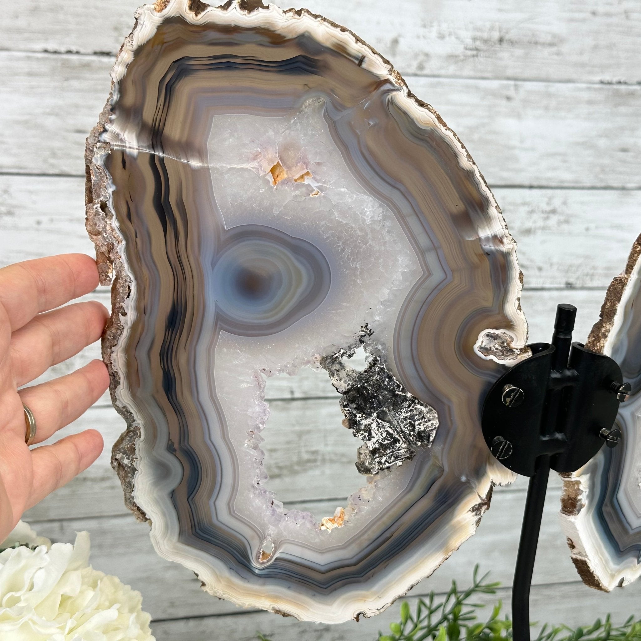Special Natural Brazilian Agate "Butterfly Wings", Metal Stand, 15.7" Tall Model #5050NA-102 by Brazil Gems - Brazil GemsBrazil GemsSpecial Natural Brazilian Agate "Butterfly Wings", Metal Stand, 15.7" Tall Model #5050NA-102 by Brazil GemsAgate Butterfly Wings5050NA-102