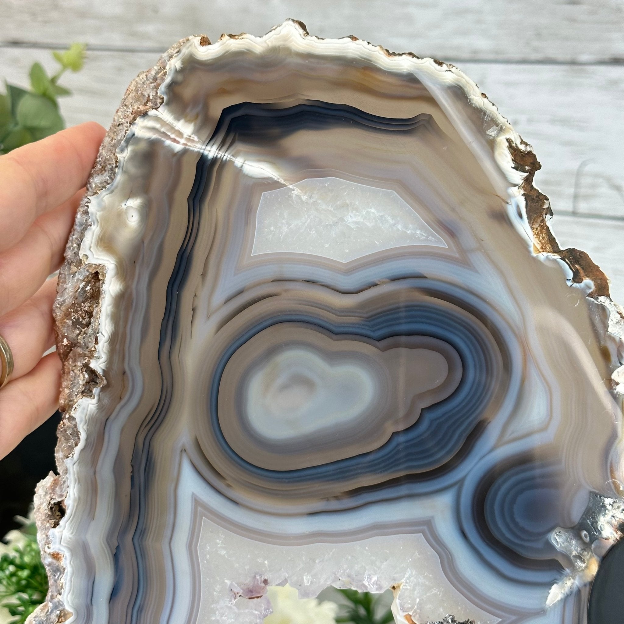 Special Natural Brazilian Agate "Butterfly Wings", Metal Stand, 15.7" Tall Model #5050NA-102 by Brazil Gems - Brazil GemsBrazil GemsSpecial Natural Brazilian Agate "Butterfly Wings", Metal Stand, 15.7" Tall Model #5050NA-102 by Brazil GemsAgate Butterfly Wings5050NA-102