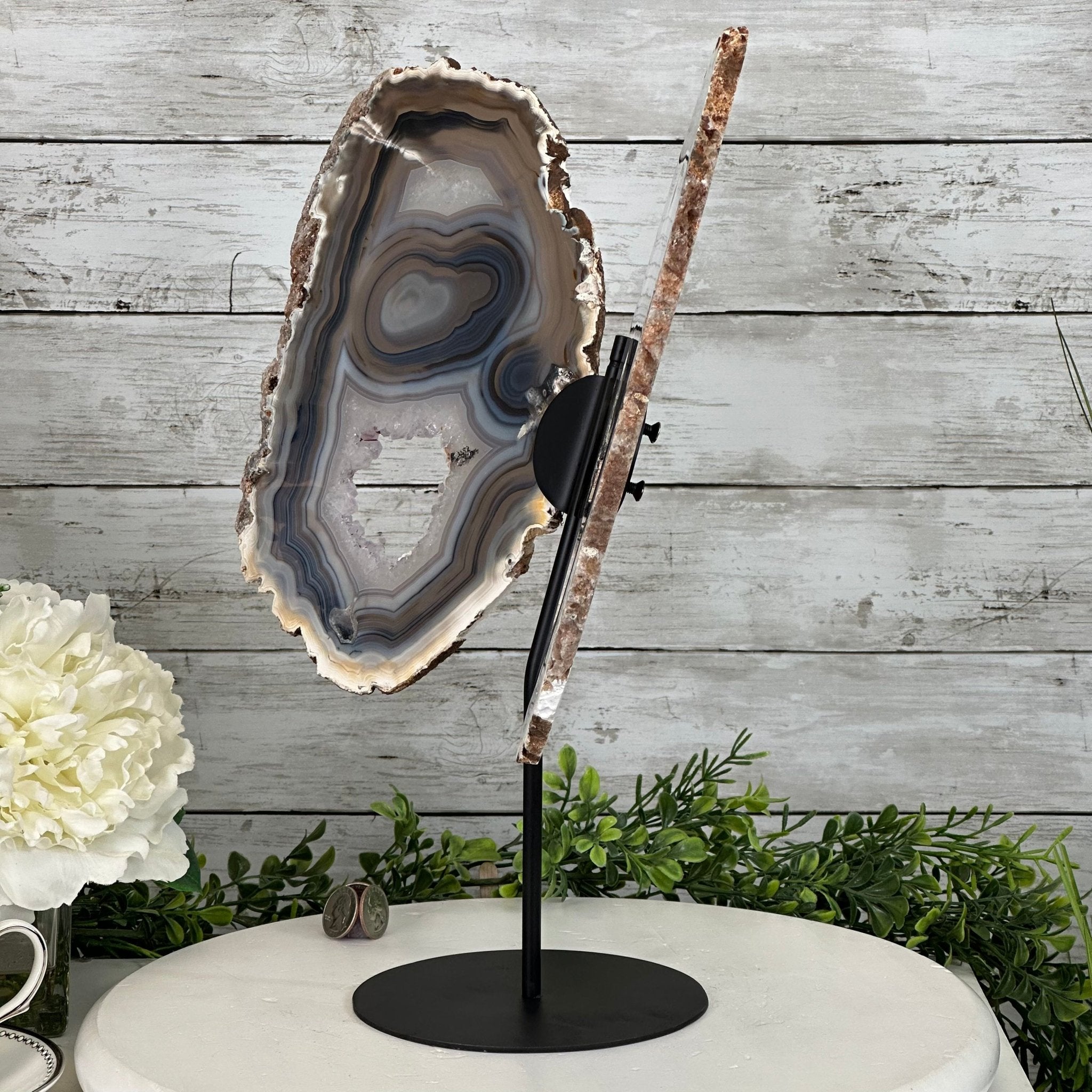 Special Natural Brazilian Agate "Butterfly Wings", Metal Stand, 15.7" Tall Model #5050NA-102 by Brazil Gems - Brazil GemsBrazil GemsSpecial Natural Brazilian Agate "Butterfly Wings", Metal Stand, 15.7" Tall Model #5050NA-102 by Brazil GemsAgate Butterfly Wings5050NA-102