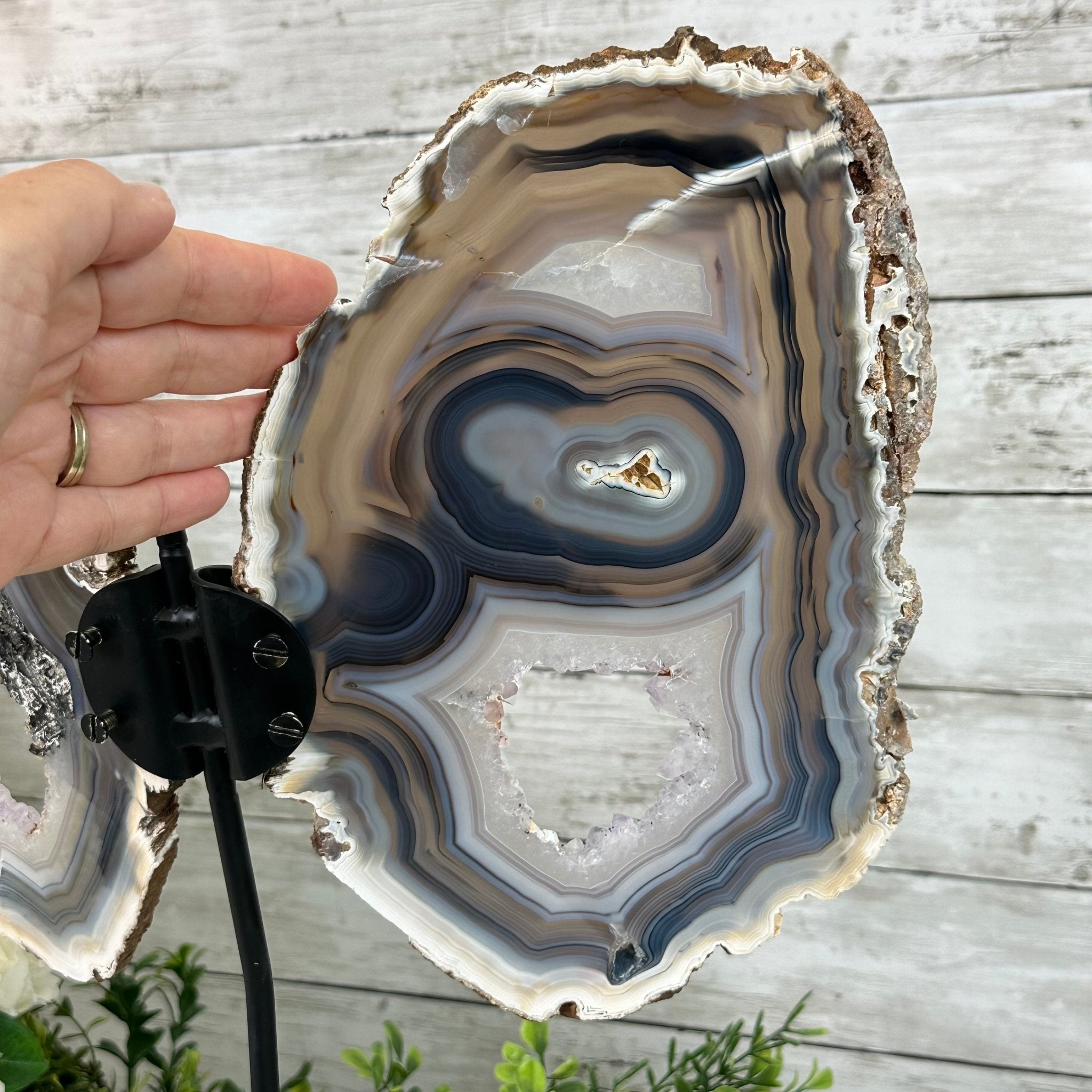 Special Natural Brazilian Agate "Butterfly Wings", Metal Stand, 15.7" Tall Model #5050NA-102 by Brazil Gems - Brazil GemsBrazil GemsSpecial Natural Brazilian Agate "Butterfly Wings", Metal Stand, 15.7" Tall Model #5050NA-102 by Brazil GemsAgate Butterfly Wings5050NA-102