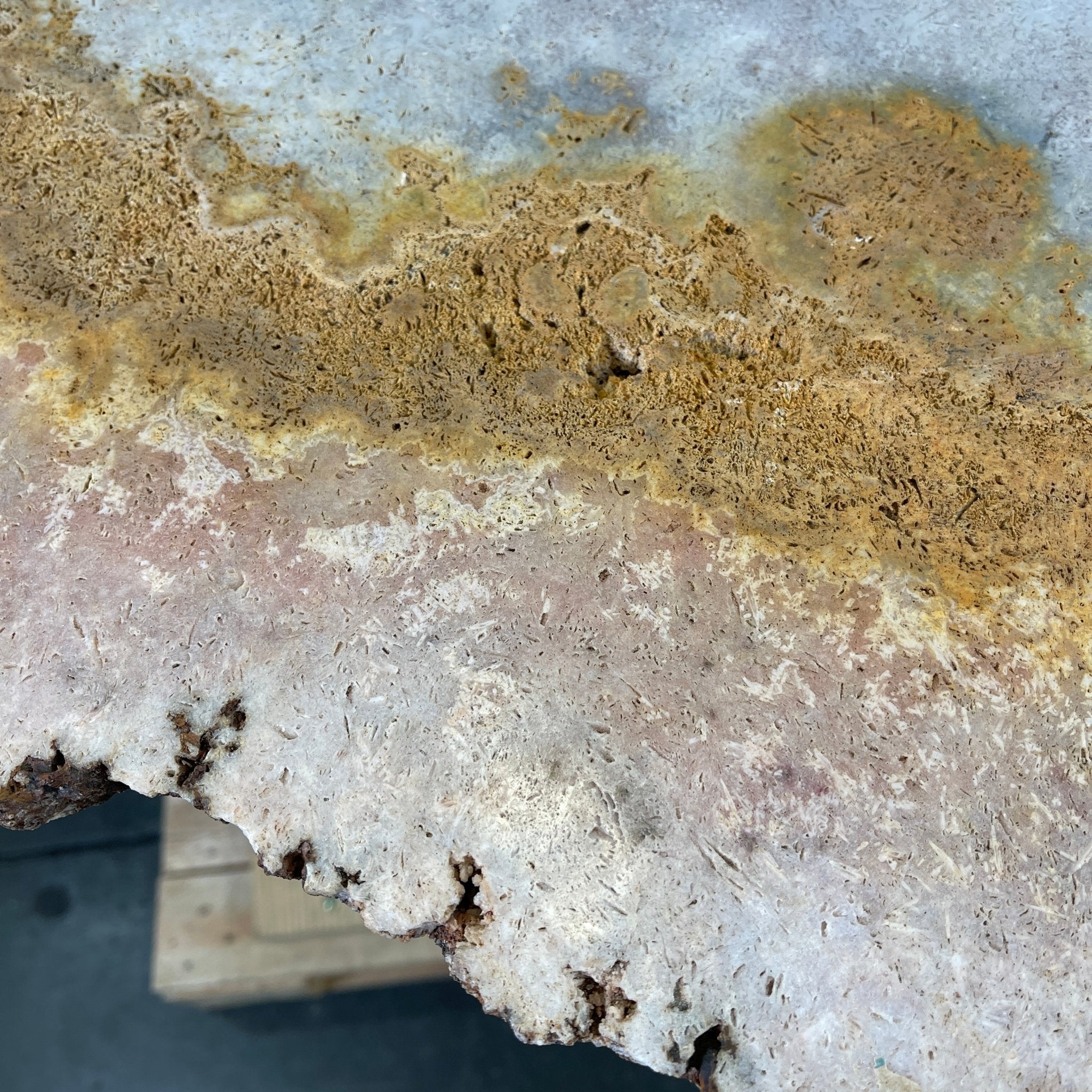 Special Pink Amethyst Dining/Conference Room Table Super Quality, 992.3 lbs & 58.8" long #1380-0001 - Brazil GemsBrazil GemsSpecial Pink Amethyst Dining/Conference Room Table Super Quality, 992.3 lbs & 58.8" long #1380-0001Tables: Dining1380-0001