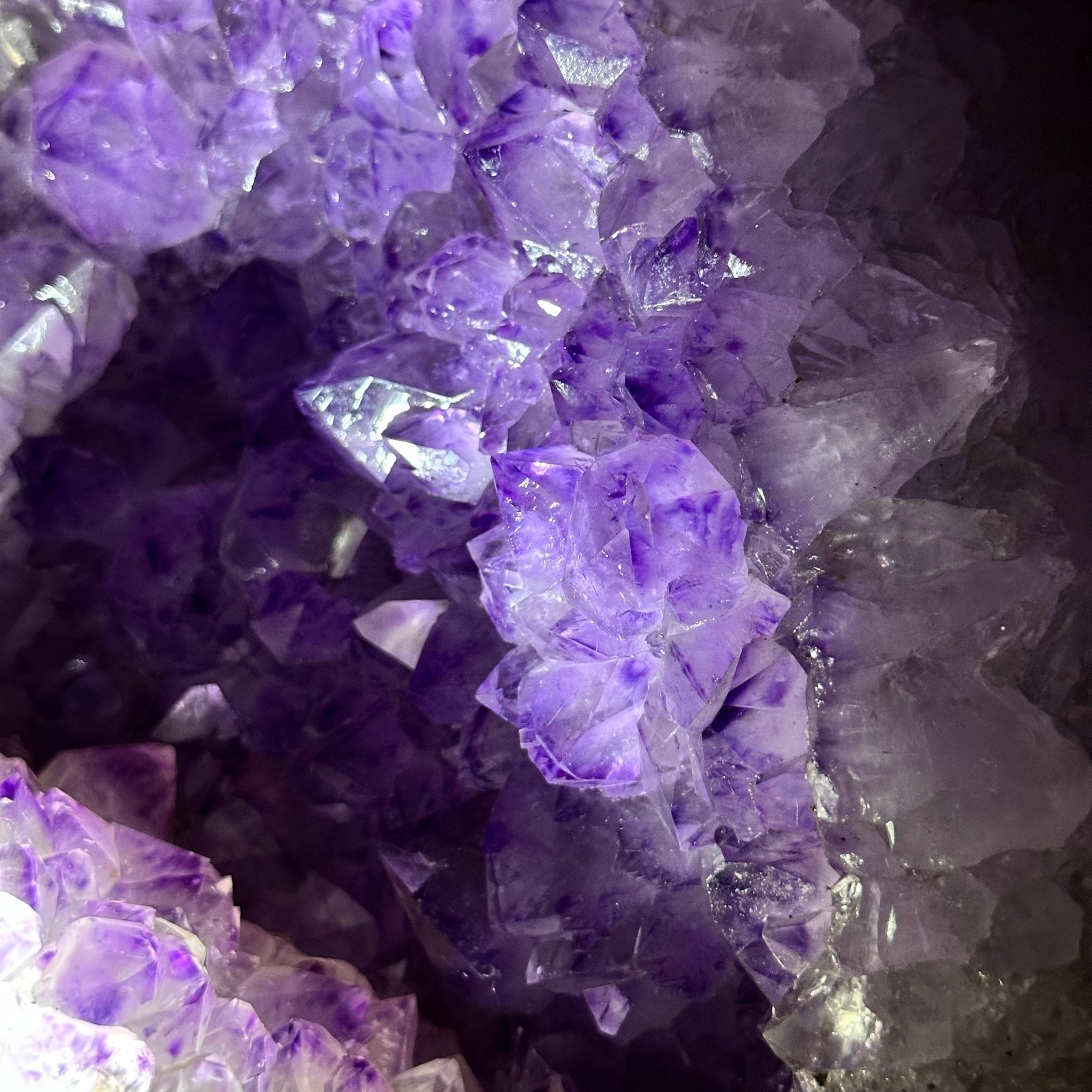 Standard Plus Quality Amethyst Crystal on Cement Base, 28.4 lbs and 11" Tall #5614-0092 - Brazil GemsBrazil GemsStandard Plus Quality Amethyst Crystal on Cement Base, 28.4 lbs and 11" Tall #5614-0092Clusters on Cement Bases5614-0092