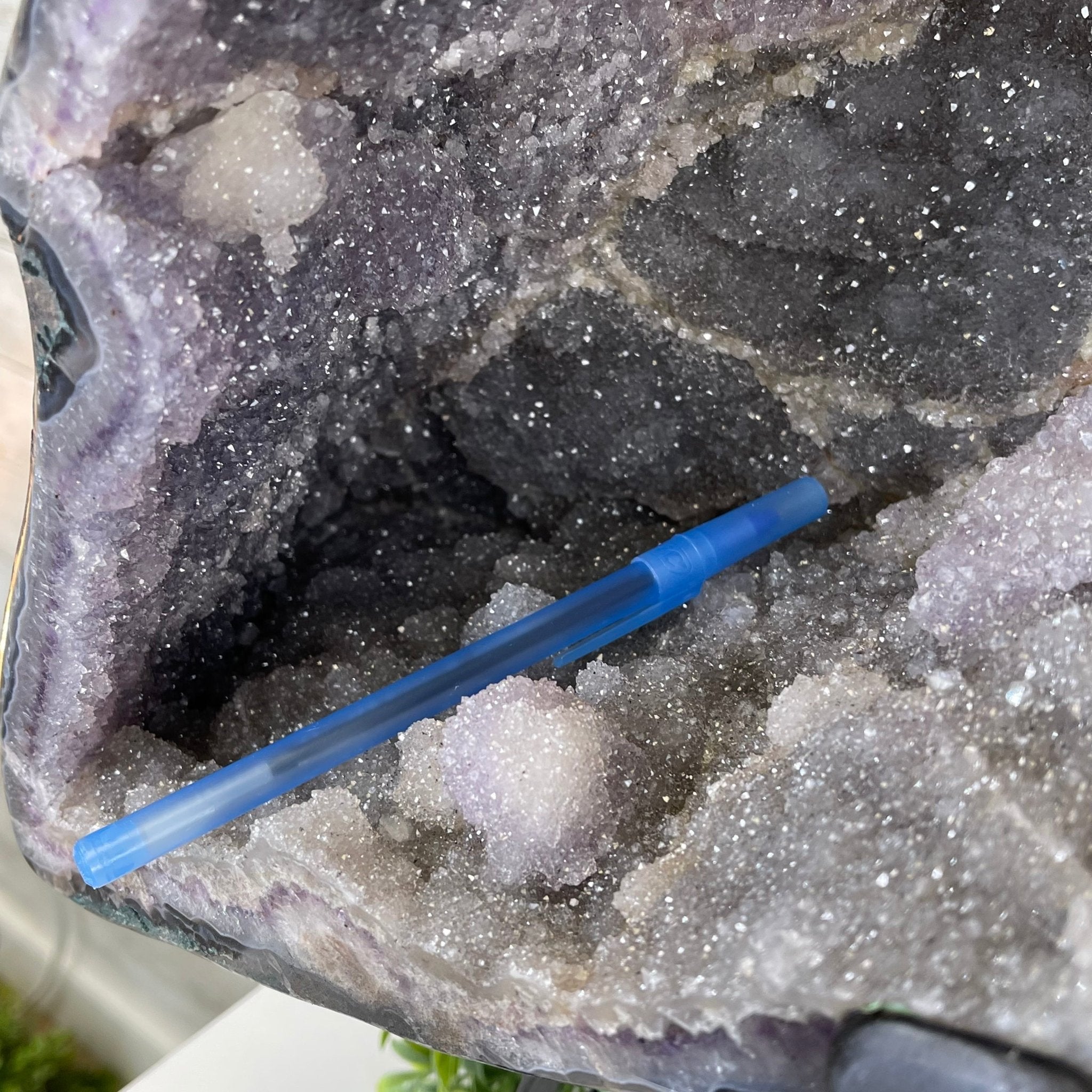 Standard Plus Quality Amethyst Wings on a Metal Stand, 88.2 lbs, 27.5" Tall #5493-0016 - Brazil GemsBrazil GemsStandard Plus Quality Amethyst Wings on a Metal Stand, 88.2 lbs, 27.5" Tall #5493-0016Amethyst Butterfly Wings5493-0016