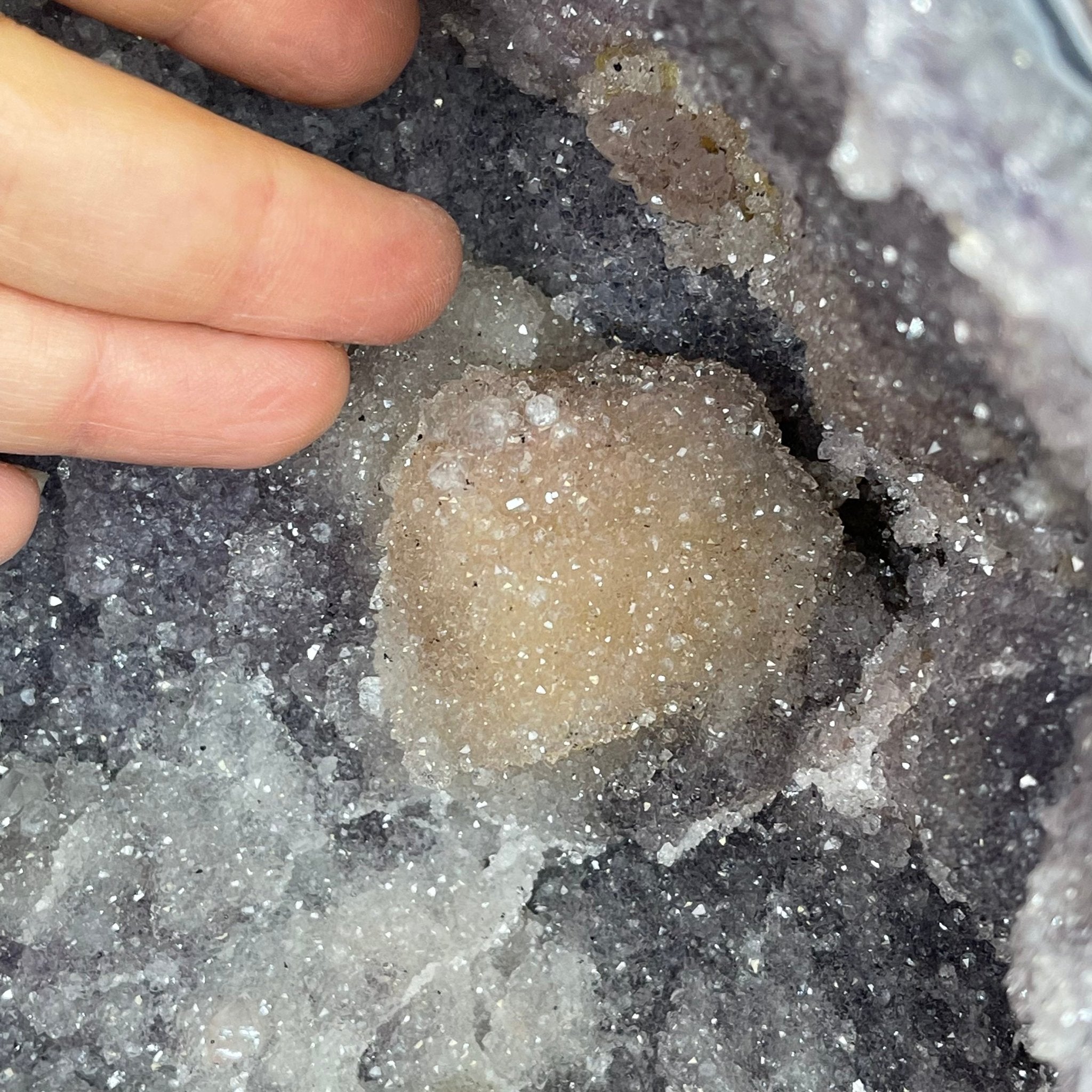 Standard Plus Quality Amethyst Wings on a Metal Stand, 88.2 lbs, 27.5" Tall #5493-0016 - Brazil GemsBrazil GemsStandard Plus Quality Amethyst Wings on a Metal Stand, 88.2 lbs, 27.5" Tall #5493-0016Amethyst Butterfly Wings5493-0016