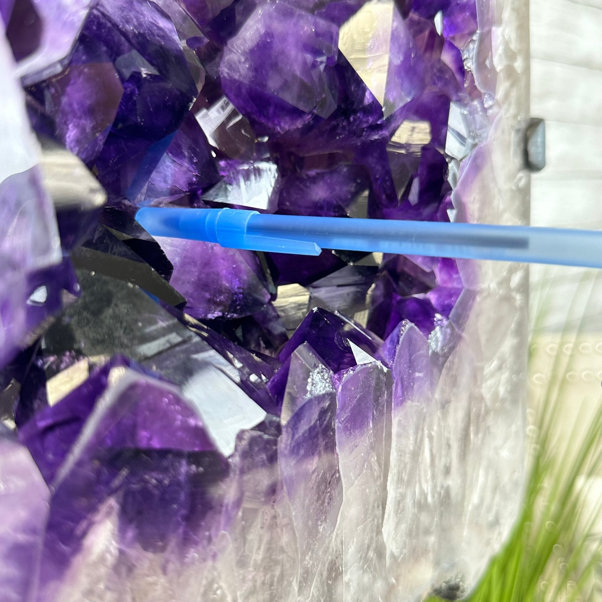 Super Quality Amethyst Cluster on Rotating Stand, 101.8 lbs & 26" Tall #5492 - 0032 - Brazil GemsBrazil GemsSuper Quality Amethyst Cluster on Rotating Stand, 101.8 lbs & 26" Tall #5492 - 0032Clusters on Rotating Bases5492 - 0032