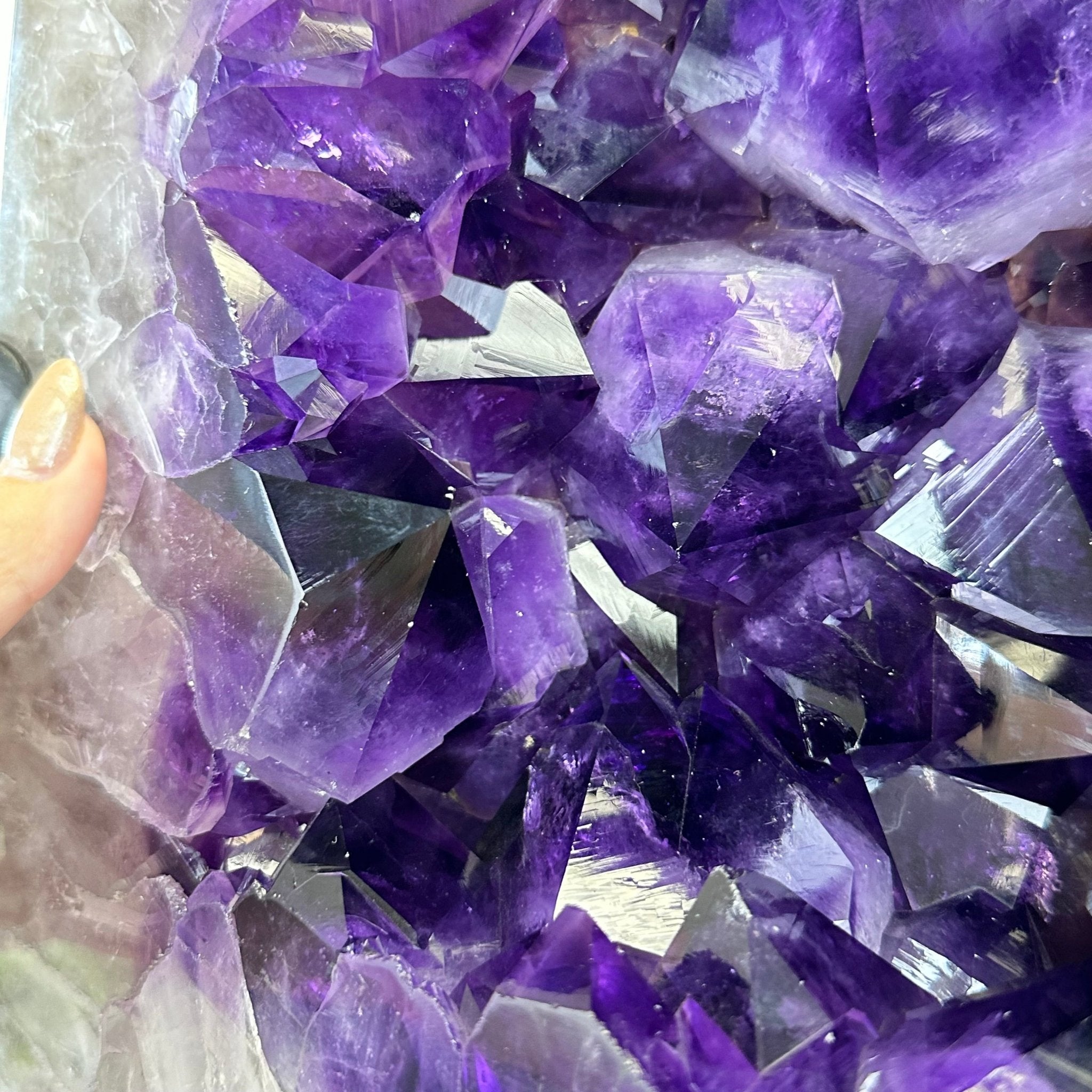 Super Quality Amethyst Cluster on Rotating Stand, 129.6 lbs & 26.2" Tall #5492 - 0031 - Brazil GemsBrazil GemsSuper Quality Amethyst Cluster on Rotating Stand, 129.6 lbs & 26.2" Tall #5492 - 0031Clusters on Rotating Bases5492 - 0031