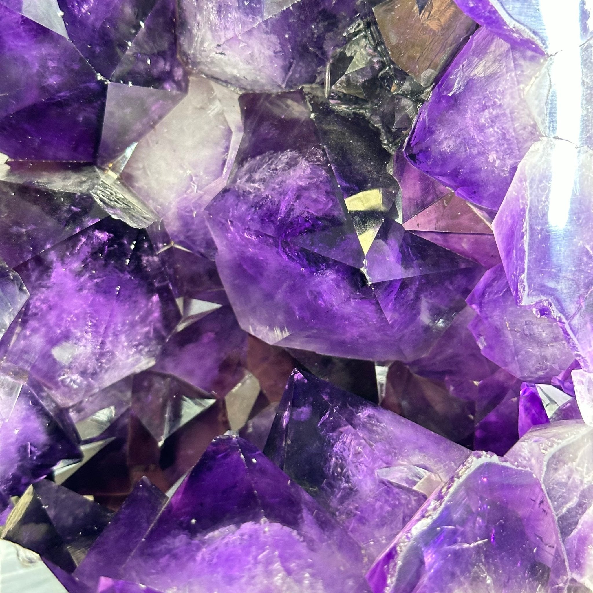 Super Quality Amethyst Cluster on Rotating Stand, 129.6 lbs & 26.2" Tall #5492 - 0031 - Brazil GemsBrazil GemsSuper Quality Amethyst Cluster on Rotating Stand, 129.6 lbs & 26.2" Tall #5492 - 0031Clusters on Rotating Bases5492 - 0031